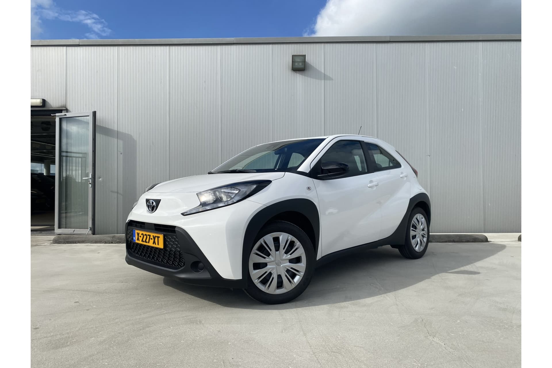 Toyota Aygo X 1.0 Vvt-I Mt Play