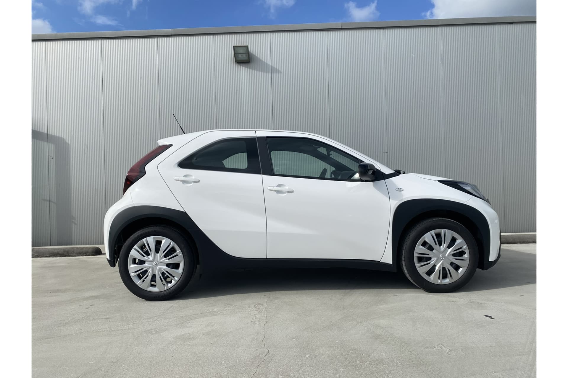 Toyota Aygo X 1.0 Vvt-I Mt Play thumbnail 7