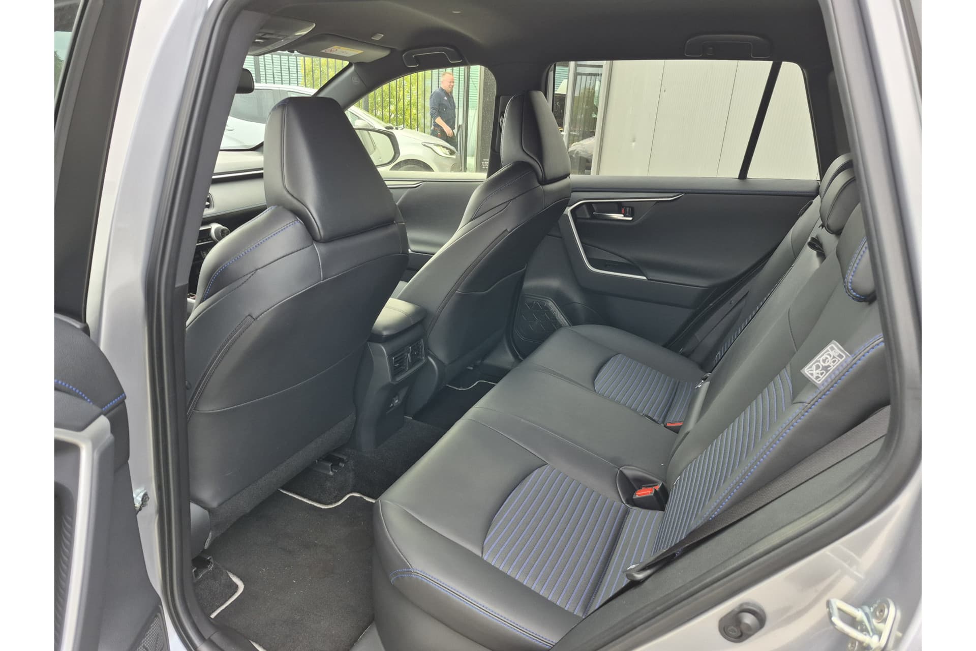 Toyota RAV4 2.5 Hybrid Awd Dynamic Limited thumbnail 15