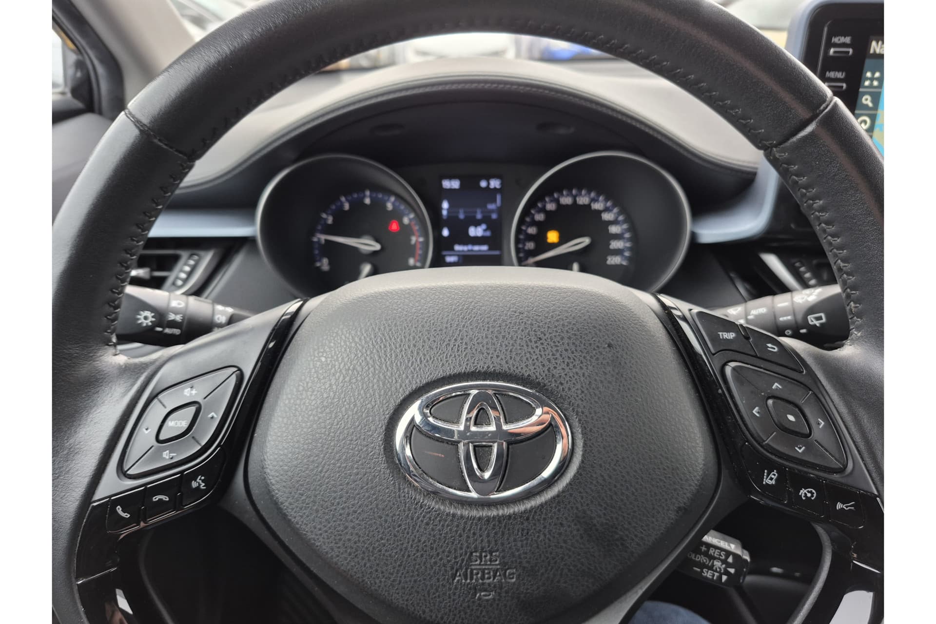 Toyota C-HR 1.2 Turbo Dynamic thumbnail 15
