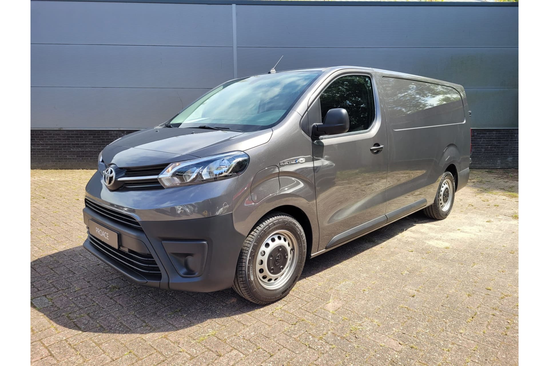 Toyota Proace Electric Worker Extra Range Live Long 75 Kwh