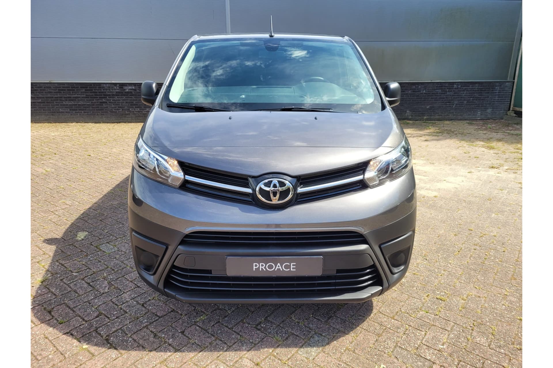 Toyota Proace Electric Worker Extra Range Live Long 75 Kwh thumbnail 10