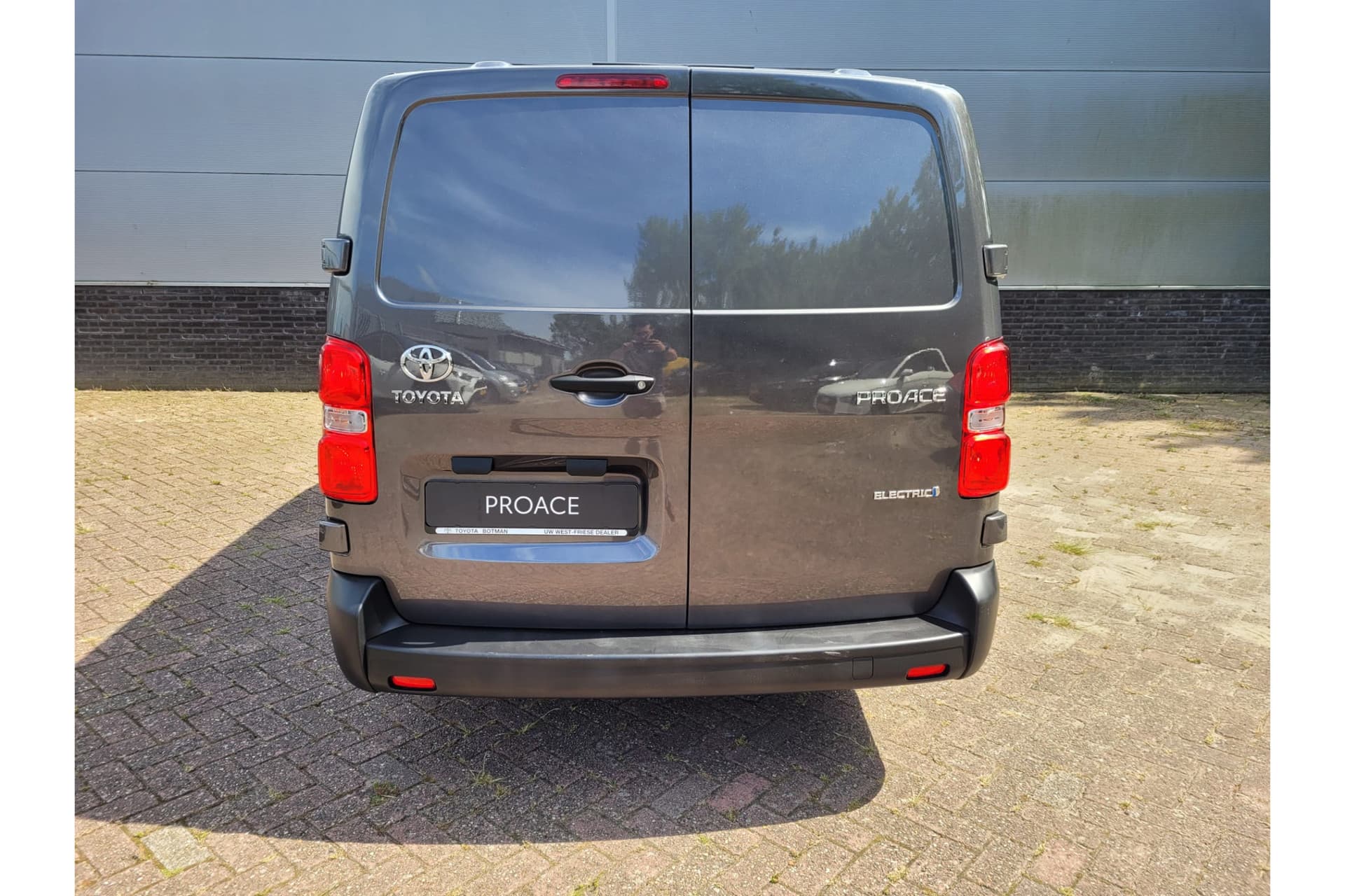 Toyota Proace Electric Worker Extra Range Live Long 75 Kwh thumbnail 11