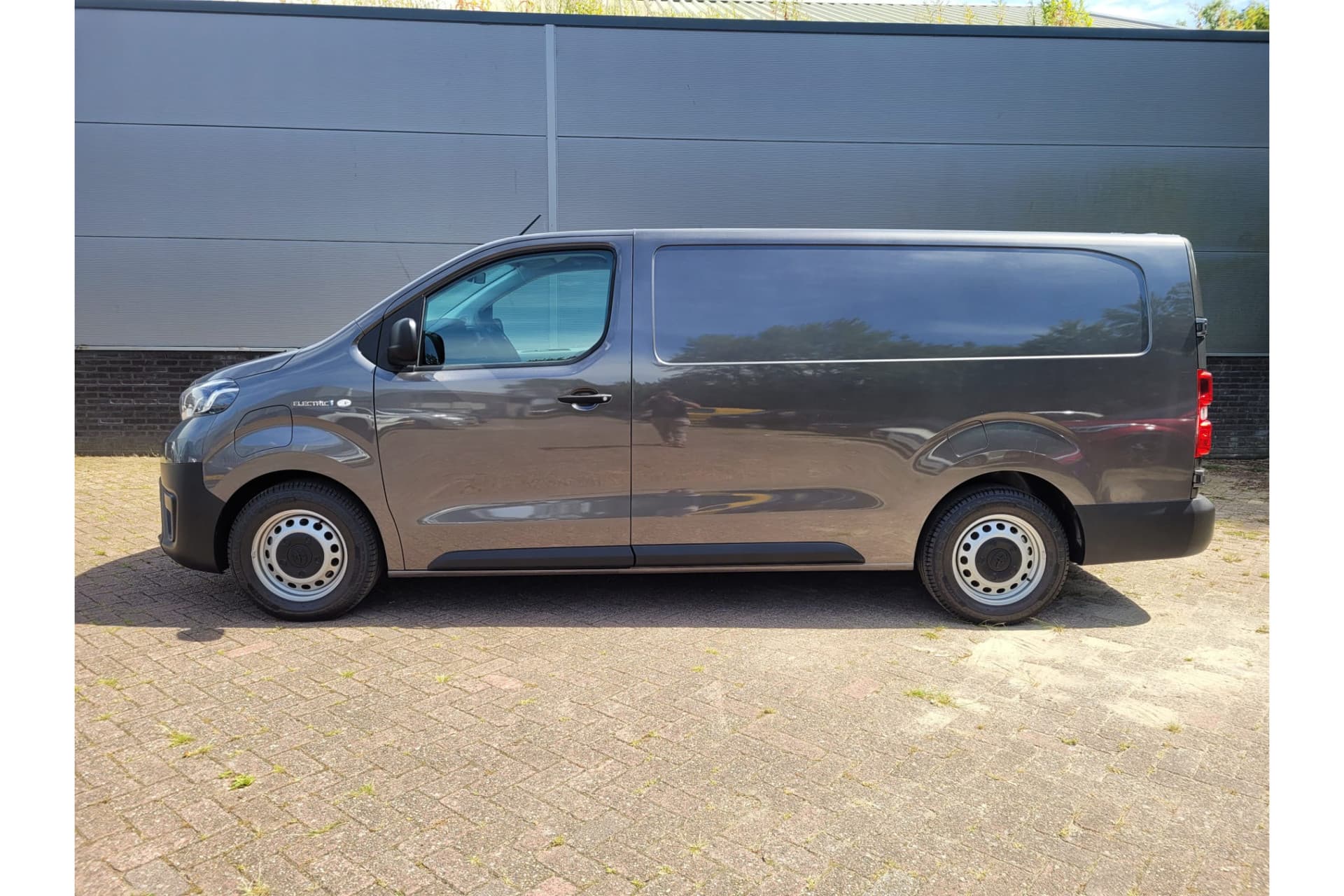 Toyota Proace Electric Worker Extra Range Live Long 75 Kwh thumbnail 13