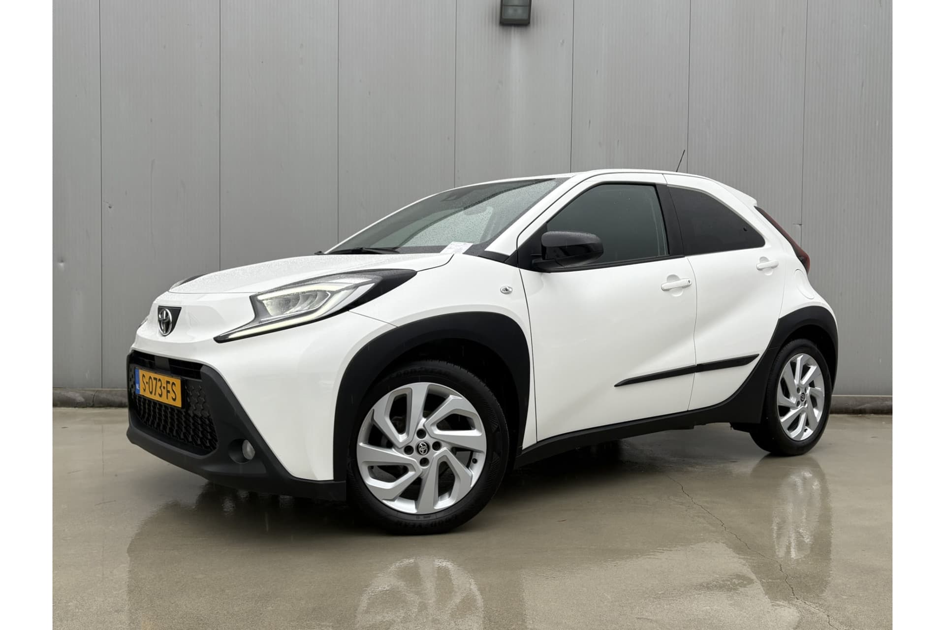 Toyota Aygo X 1.0 Vvt-I Mt First