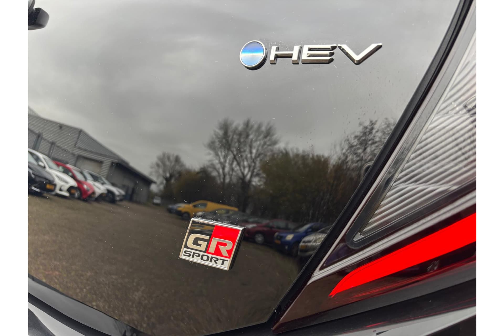 Toyota Aygo X Hybrid 115 Gr Sport thumbnail 8