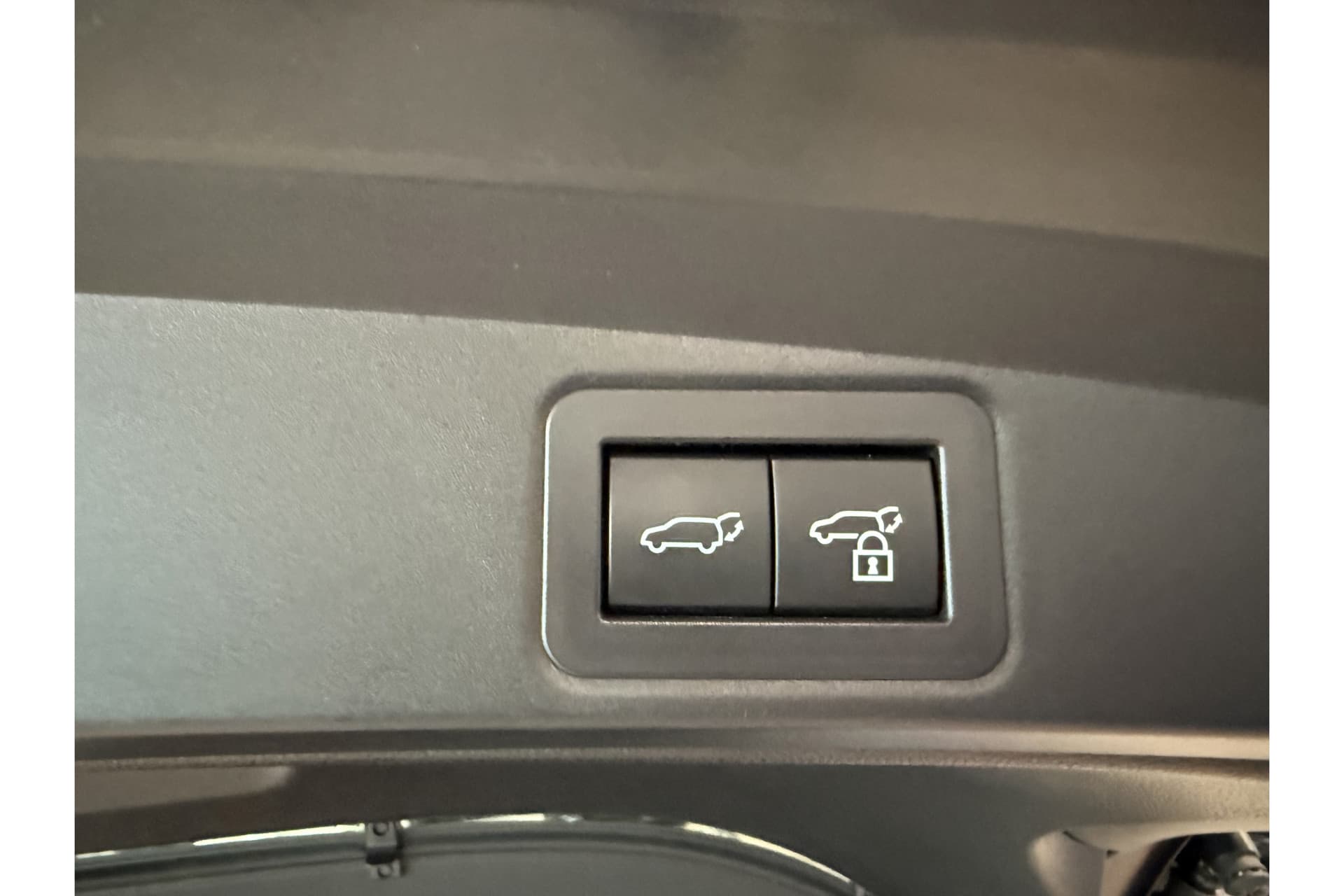 Toyota Corolla Touring Sports Hybrid 140 Dynamic thumbnail 10