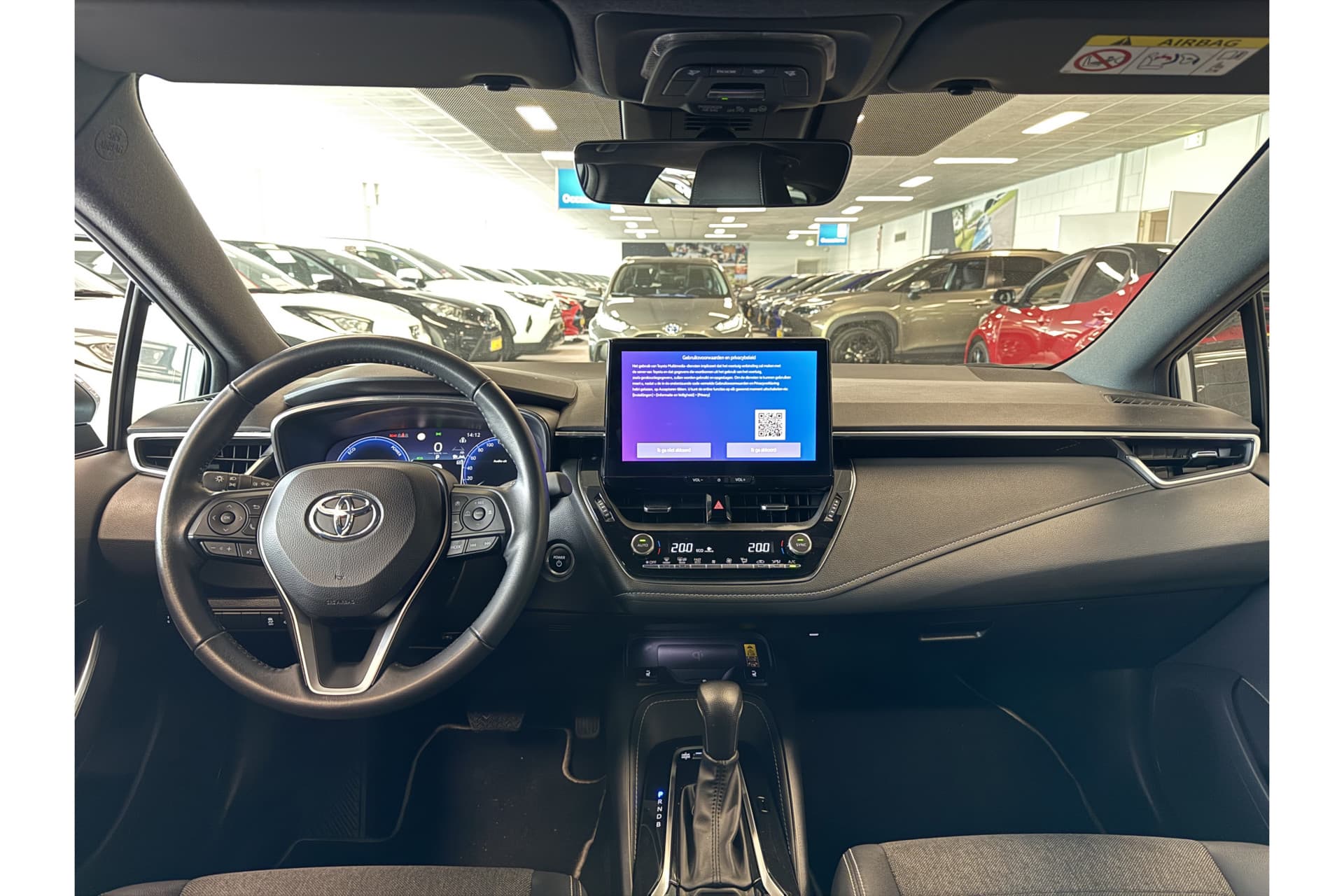 Toyota Corolla Touring Sports Hybrid 140 Dynamic thumbnail 17