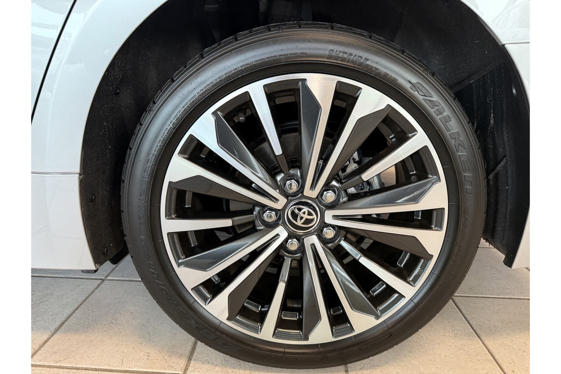 Toyota Corolla Touring Sports Hybrid 140 Dynamic thumbnail 21