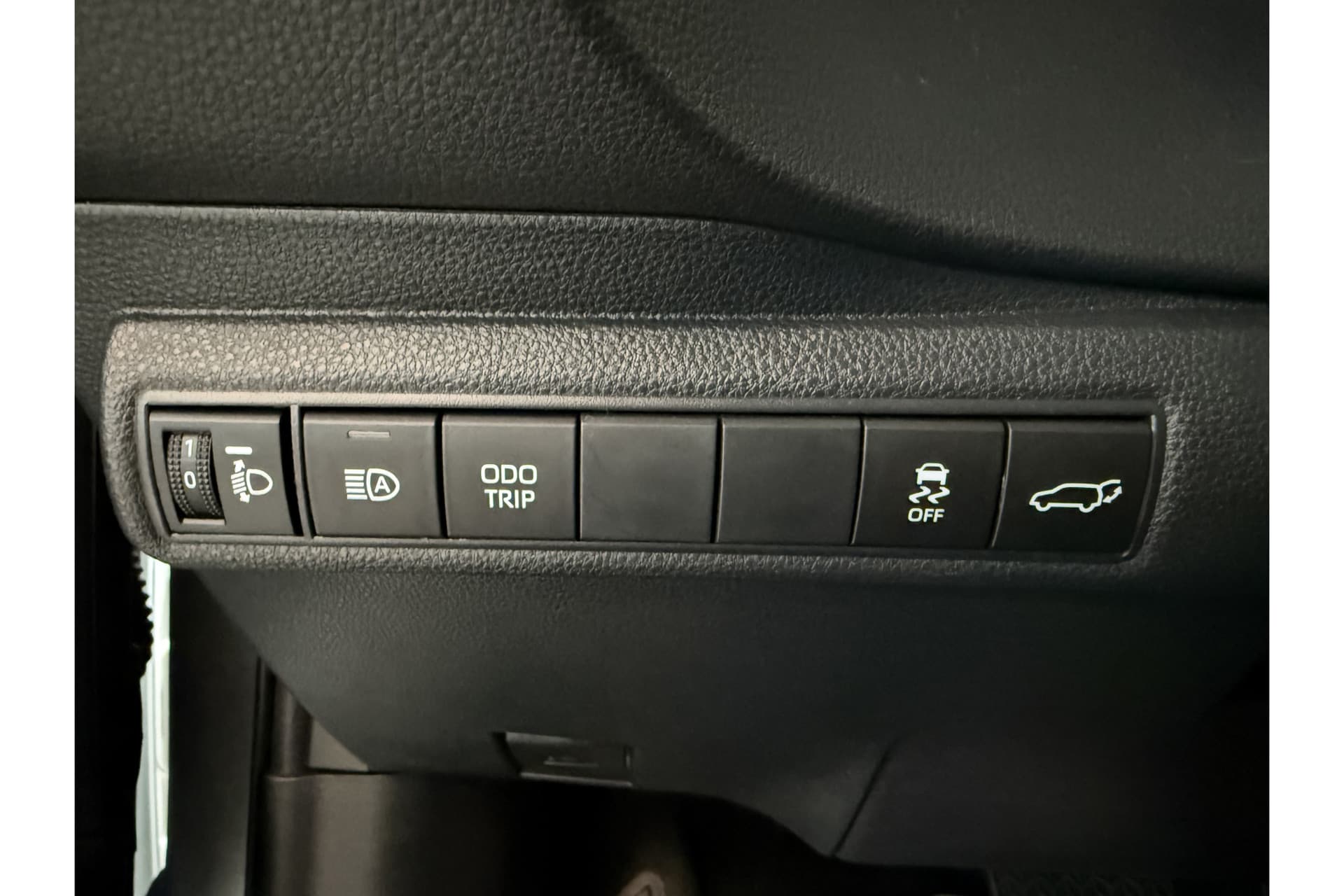 Toyota Corolla Touring Sports Hybrid 140 Dynamic thumbnail 23