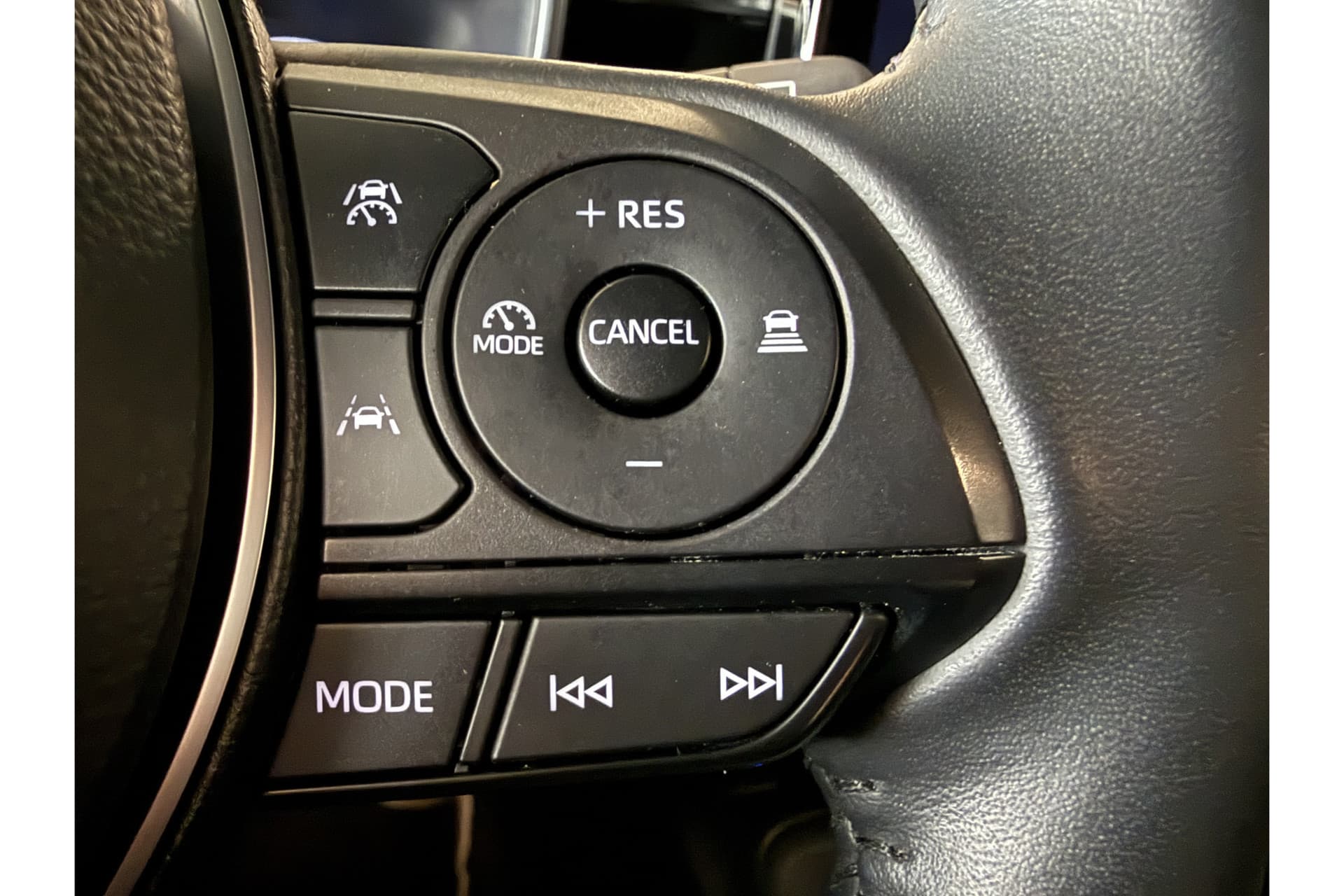 Toyota Corolla Touring Sports Hybrid 140 Dynamic thumbnail 27