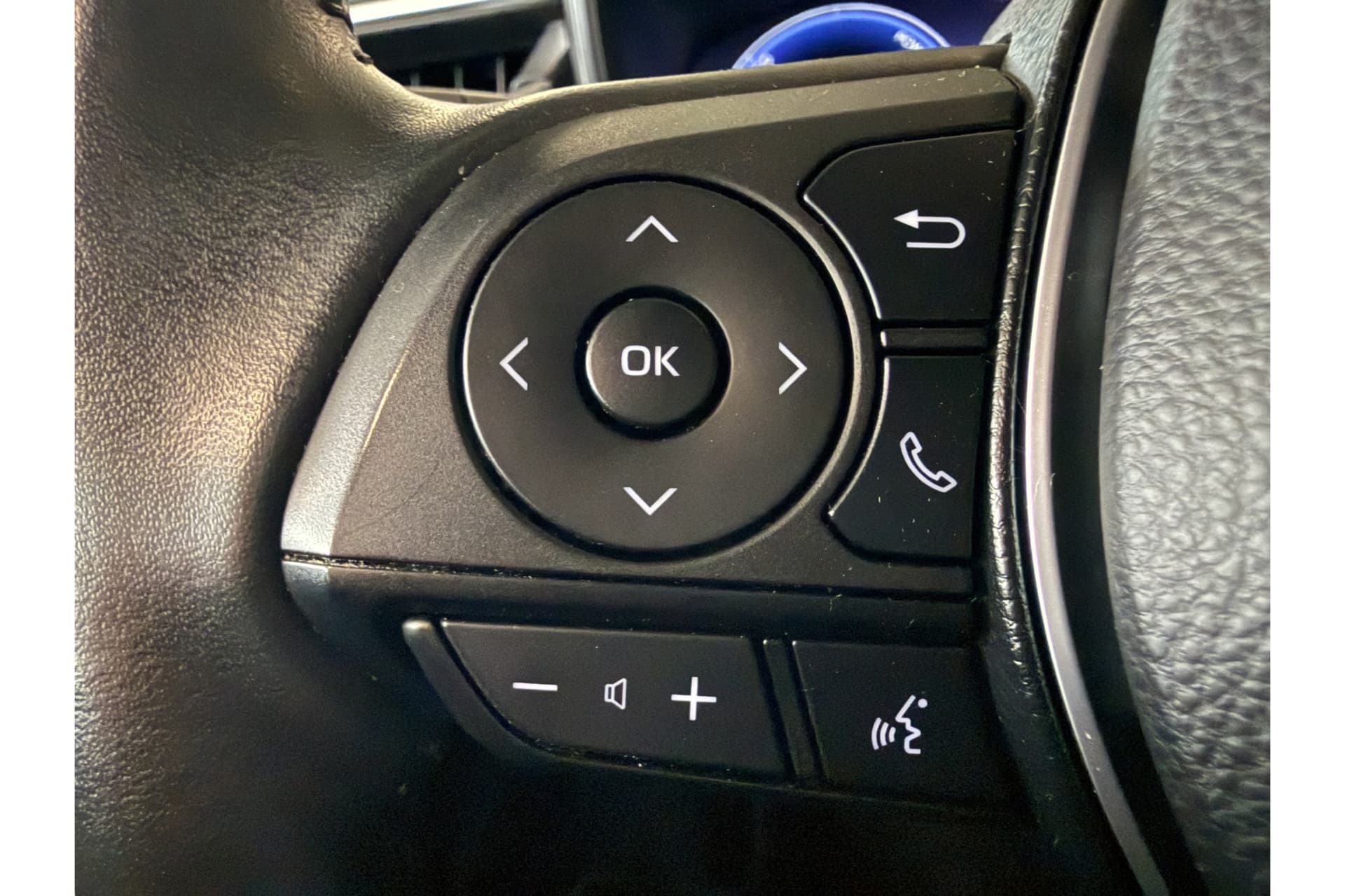 Toyota Corolla Touring Sports Hybrid 140 Dynamic thumbnail 28