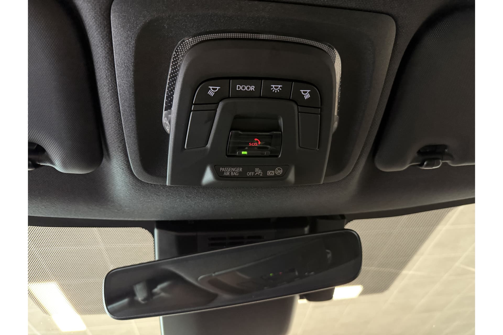 Toyota Corolla Touring Sports Hybrid 140 Dynamic thumbnail 36