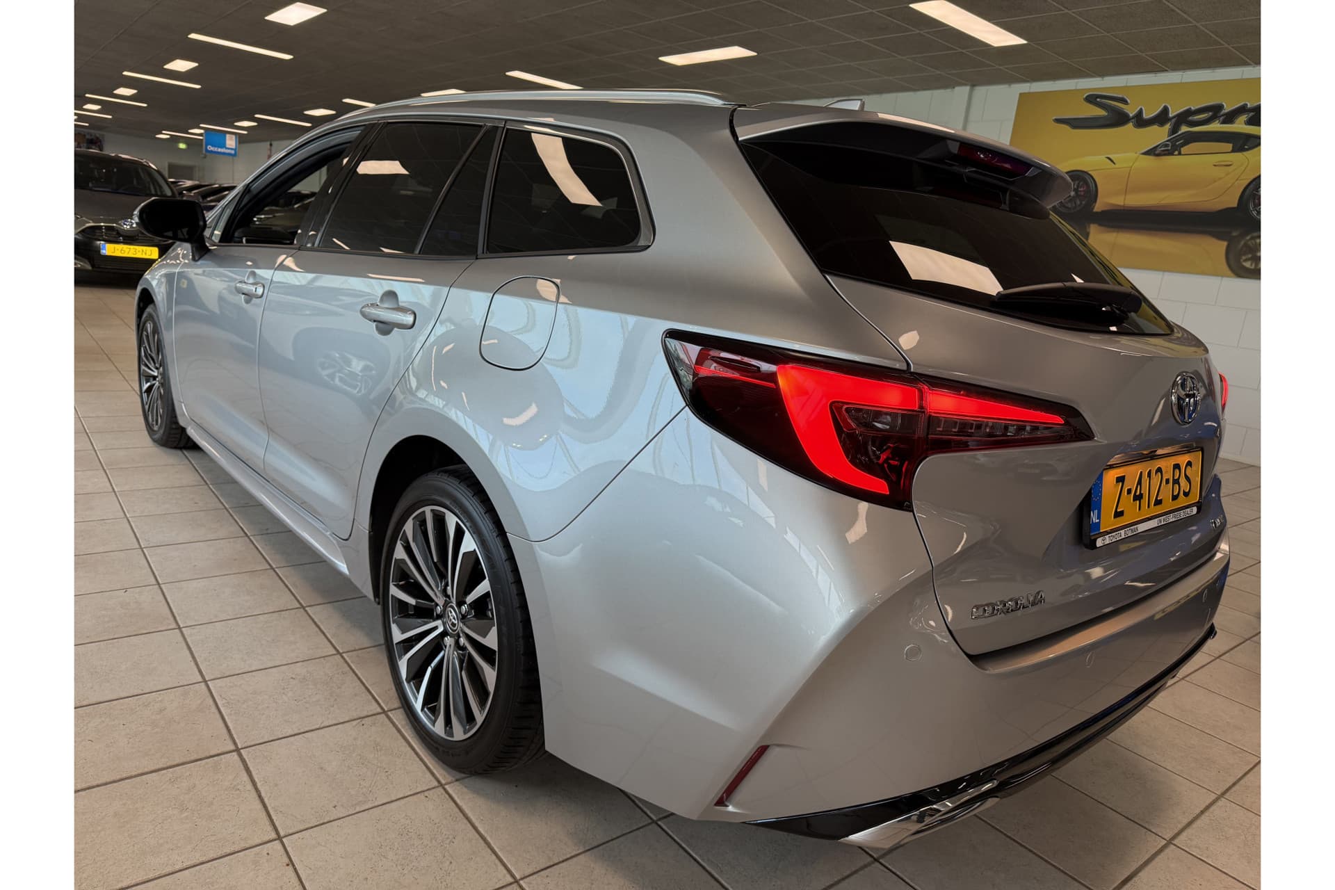 Toyota Corolla Touring Sports Hybrid 140 Dynamic thumbnail 4