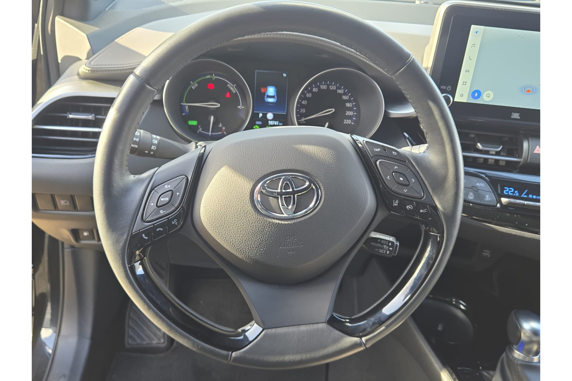 Toyota C-HR 1.8 Hybrid Executive thumbnail 13