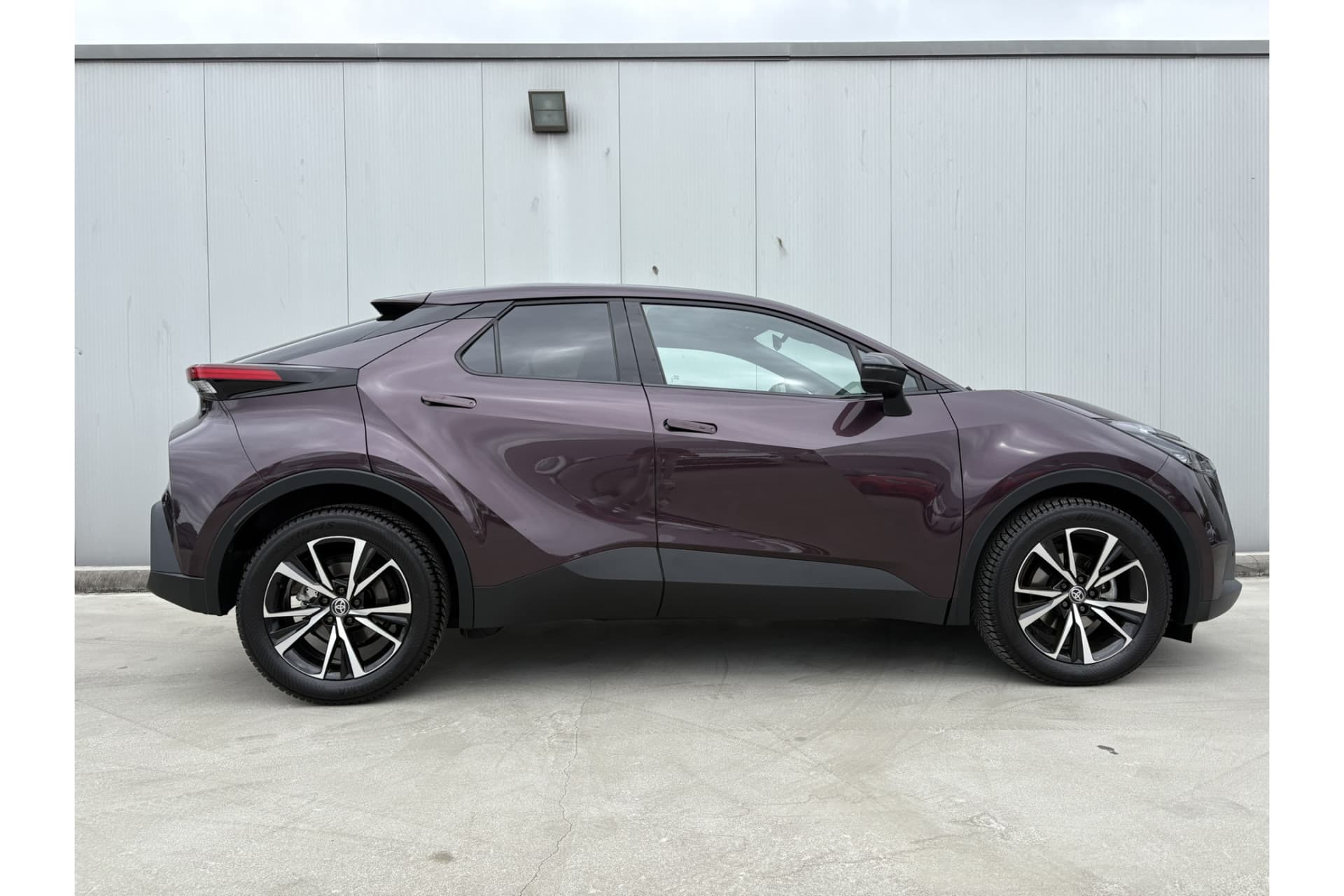 Toyota C-HR 1.8 Hybrid 140 Dynamic thumbnail 7