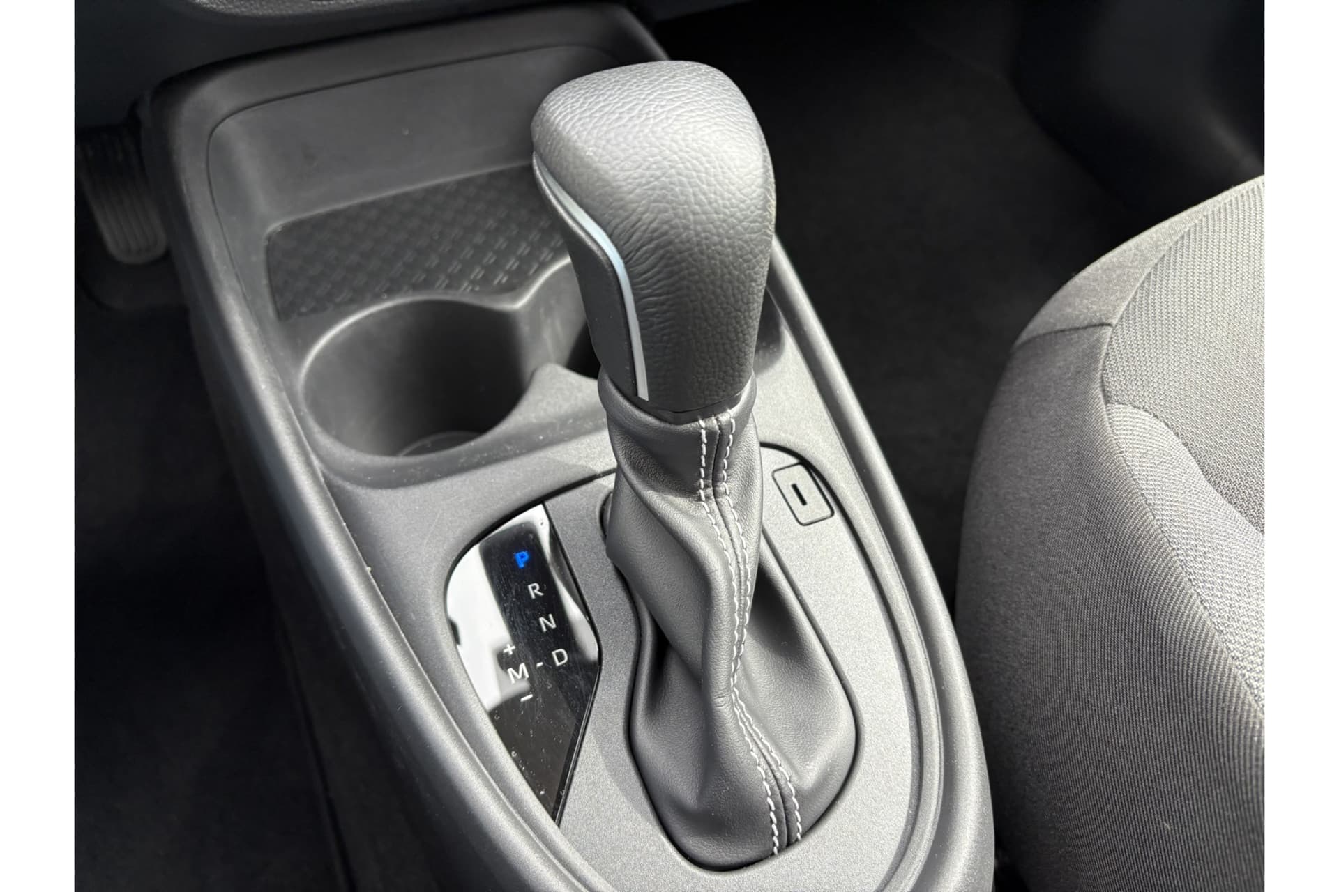 Toyota Aygo X 1.0 Vvt-I S-Cvt Play Automaat thumbnail 4