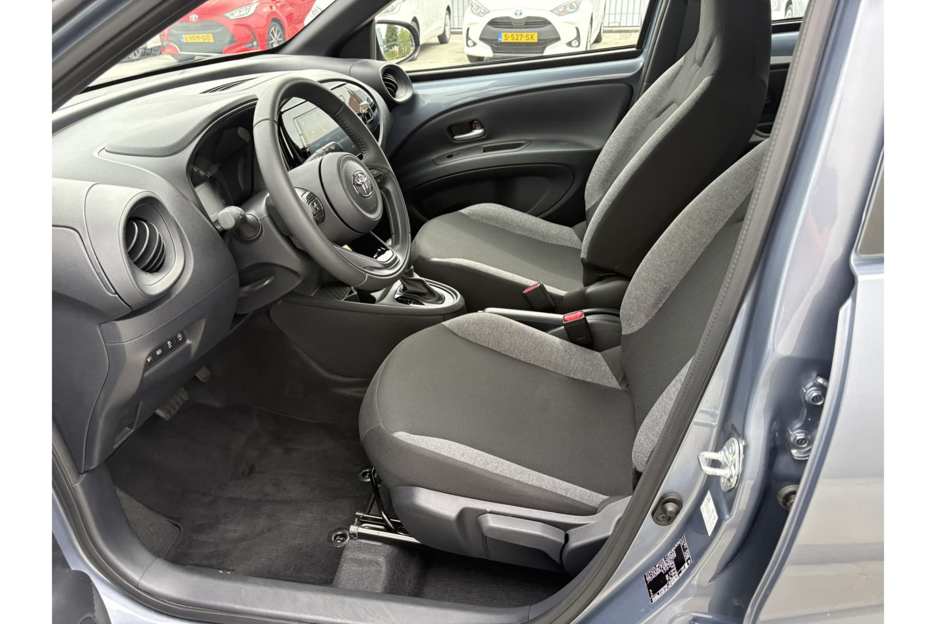 Toyota Aygo X 1.0 Vvt-I S-Cvt Play Automaat thumbnail 6