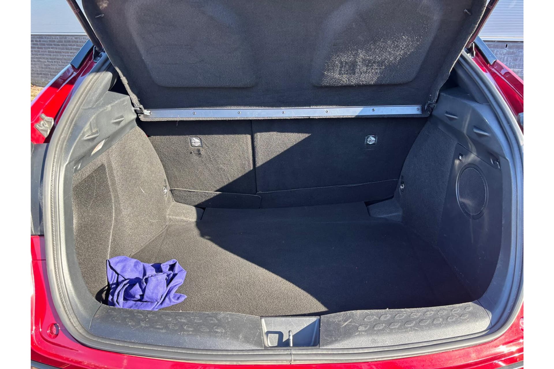 Toyota C-HR 1.8 Hybrid Style Ultimate Trekhaak Zeer Compleet ! thumbnail 9