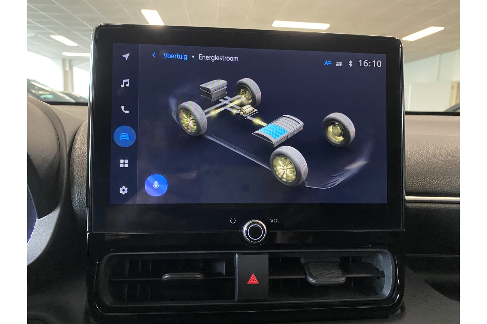 Toyota Yaris 1.5 Hybrid 115 First Edition thumbnail 32