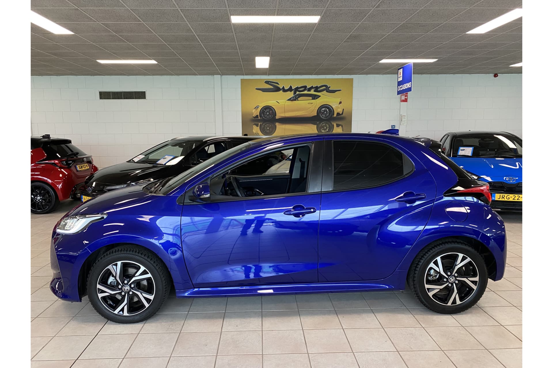 Toyota Yaris 1.5 Hybrid 115 First Edition thumbnail 4