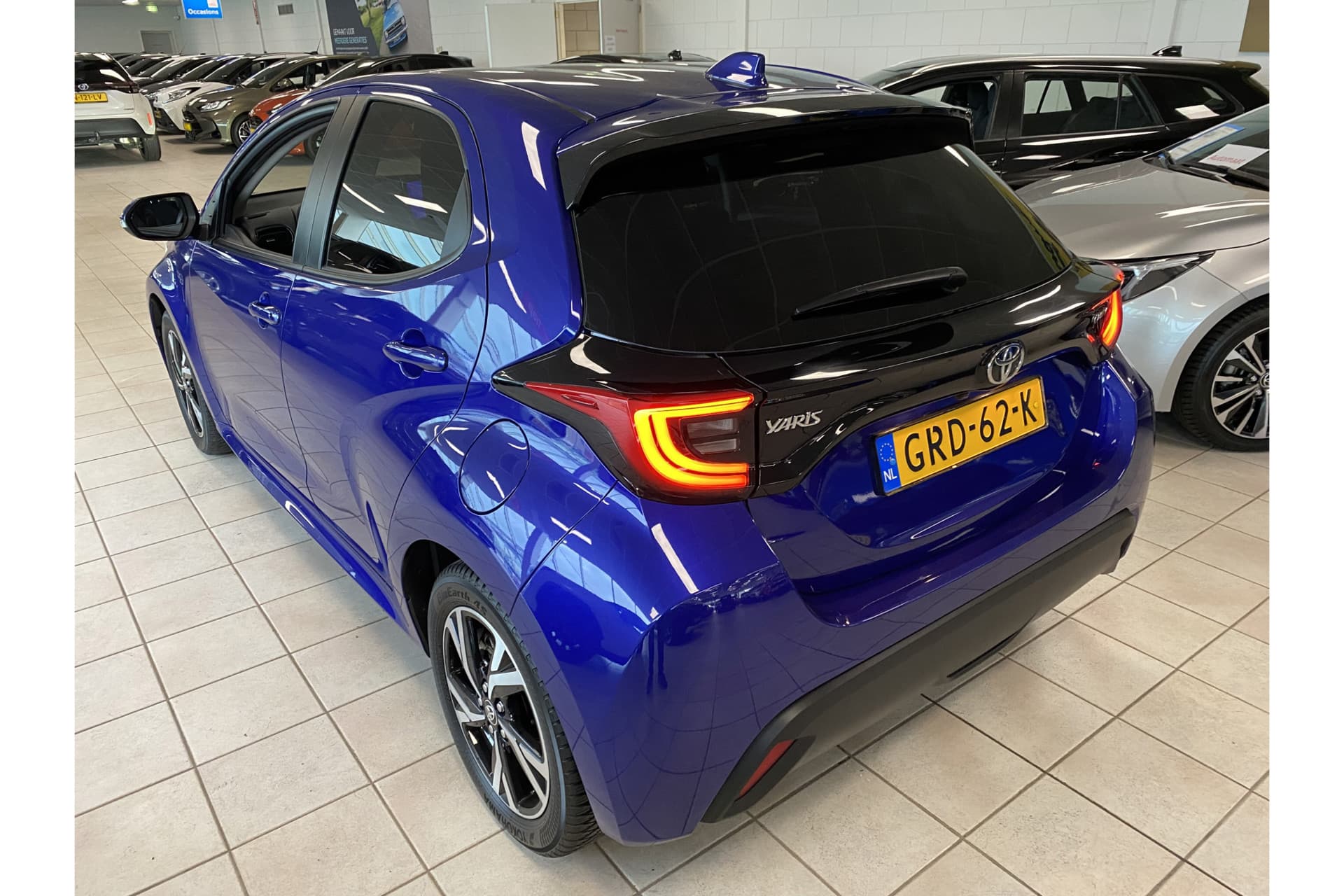 Toyota Yaris 1.5 Hybrid 115 First Edition thumbnail 5