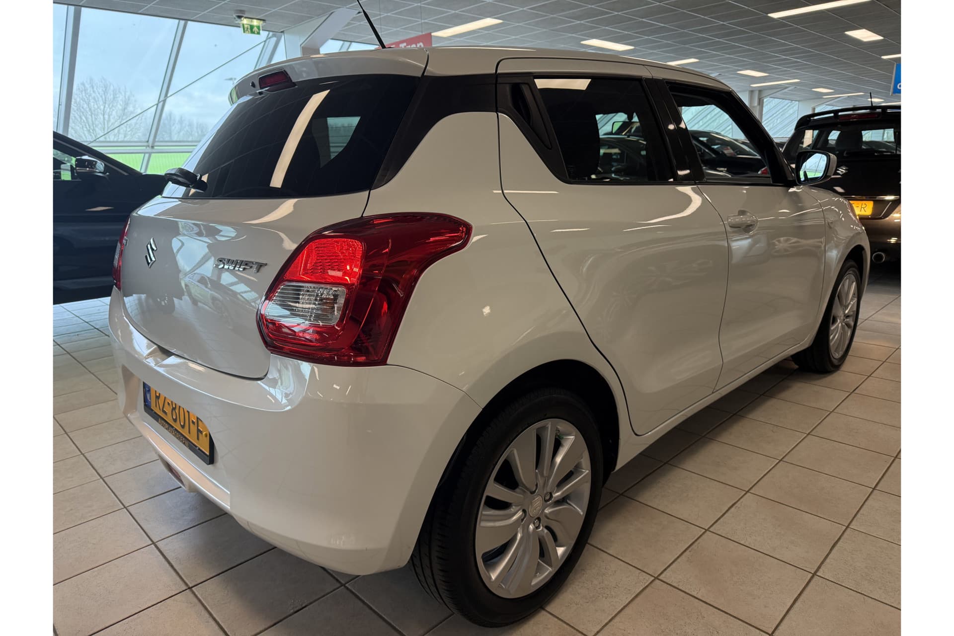 Suzuki Swift 1.2 Select thumbnail 6