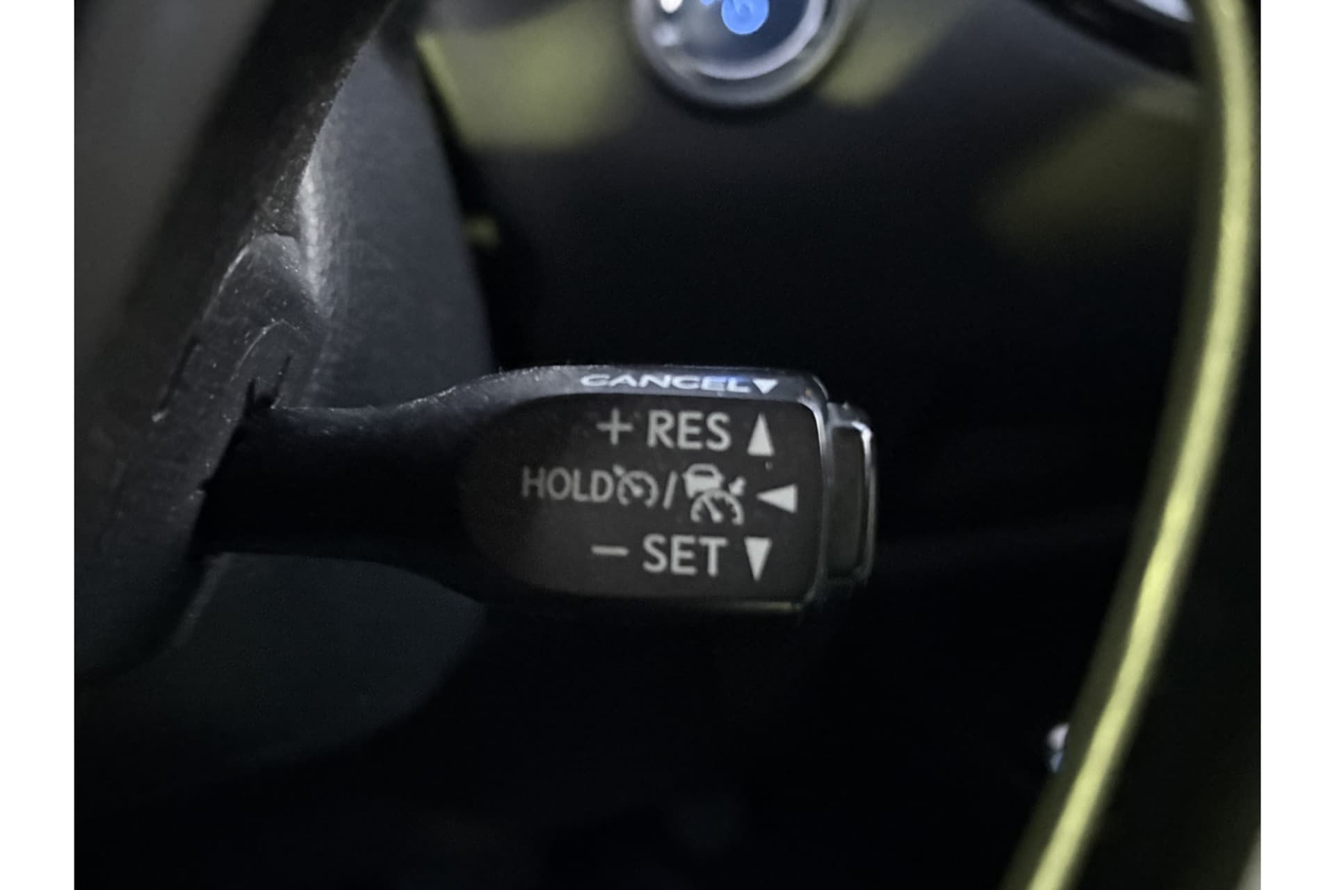 Toyota C-HR 1.8 Hybrid Executive thumbnail 10