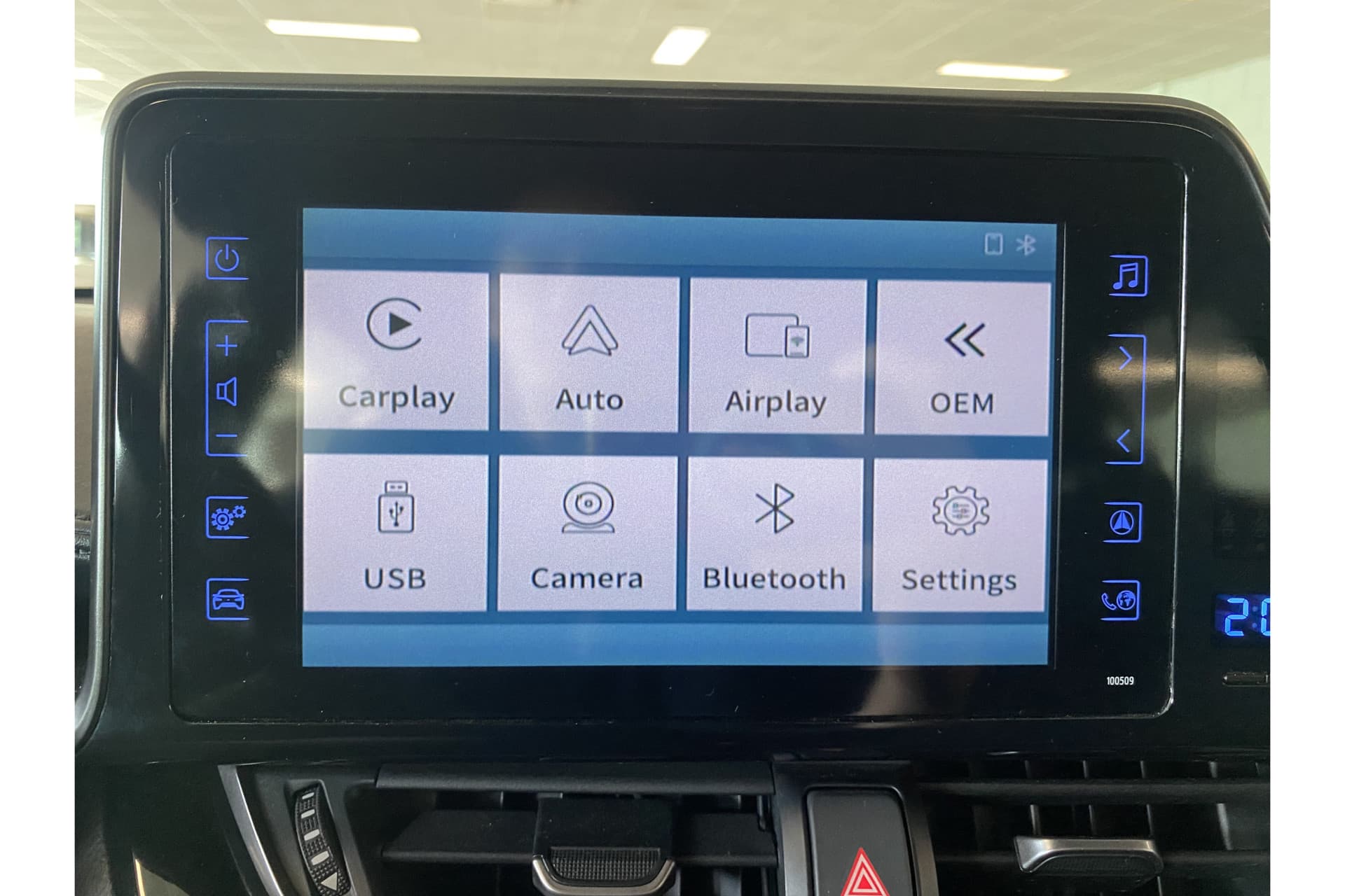 Toyota C-HR 1.8 Hybrid Dynamic thumbnail 23