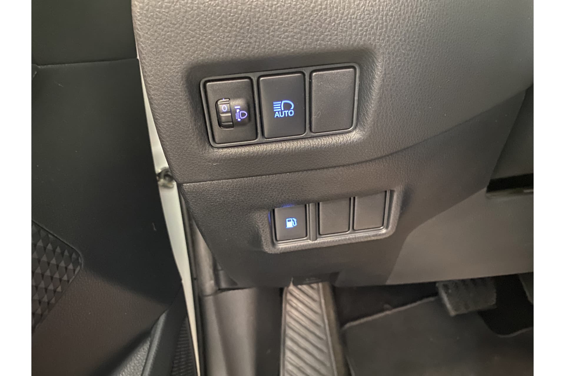 Toyota C-HR 1.8 Hybrid Dynamic thumbnail 28