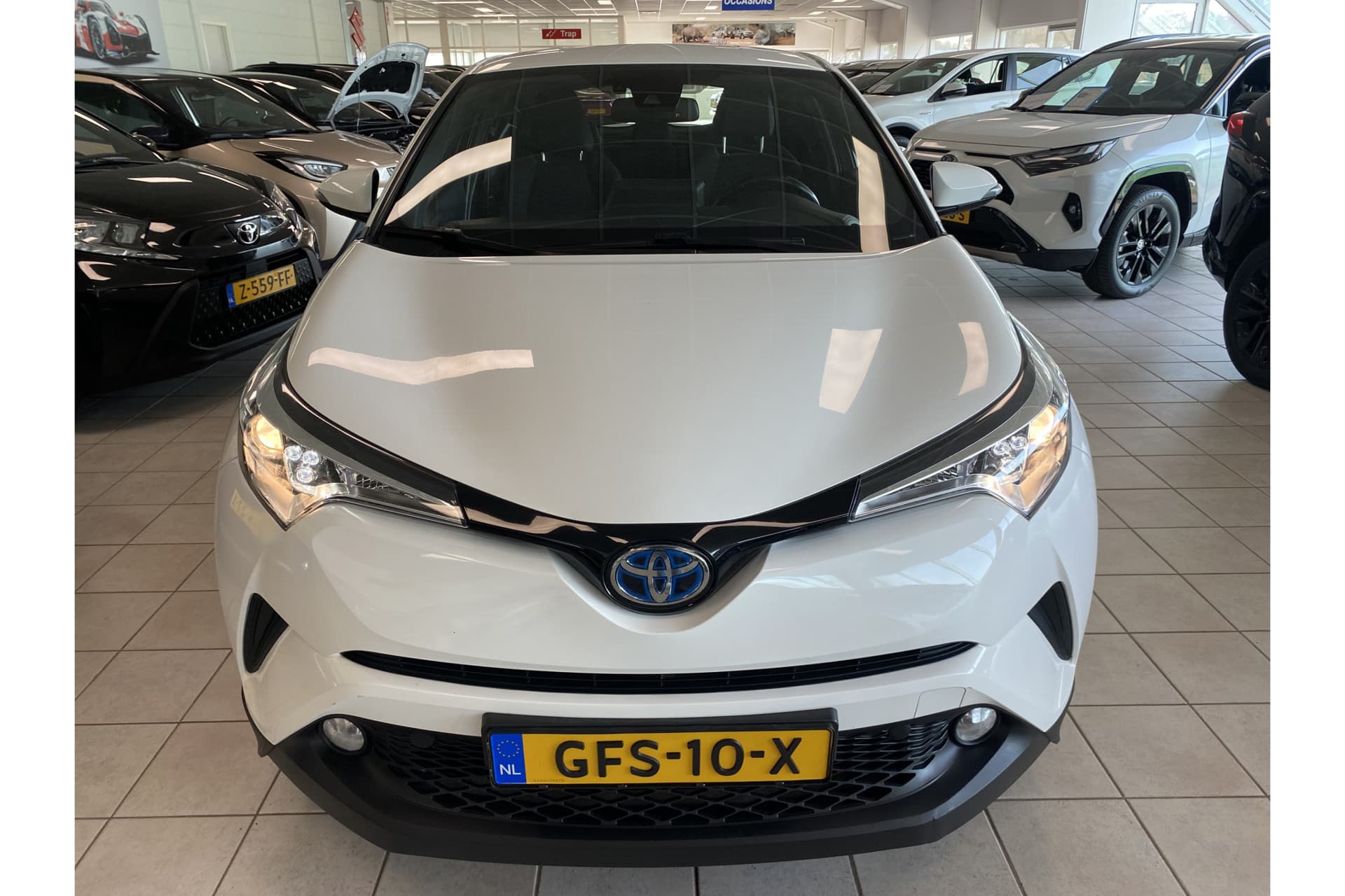 Toyota C-HR 1.8 Hybrid Dynamic thumbnail 8