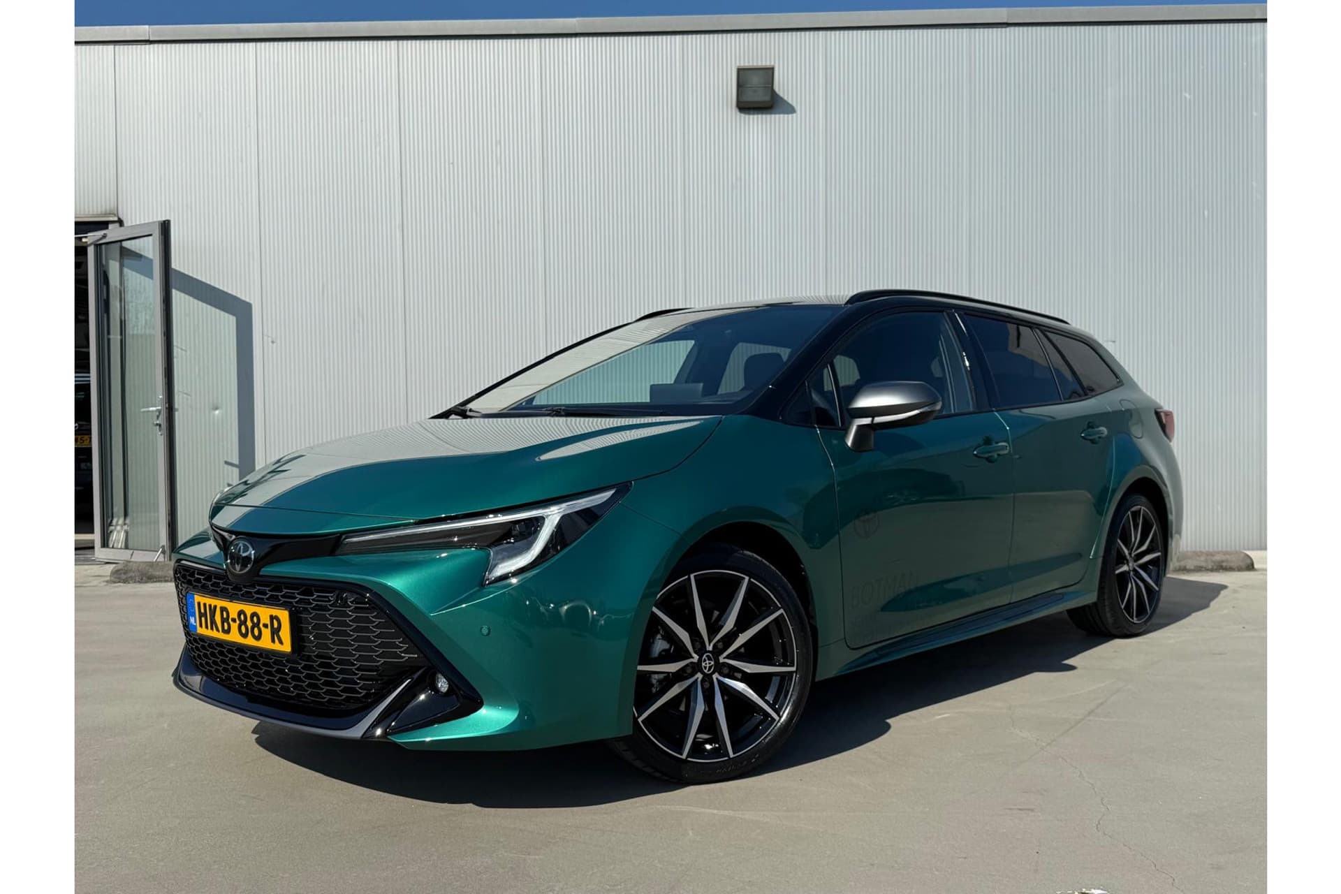 Toyota Corolla Touring Sports Hybrid 140 Gr Sport Automaat