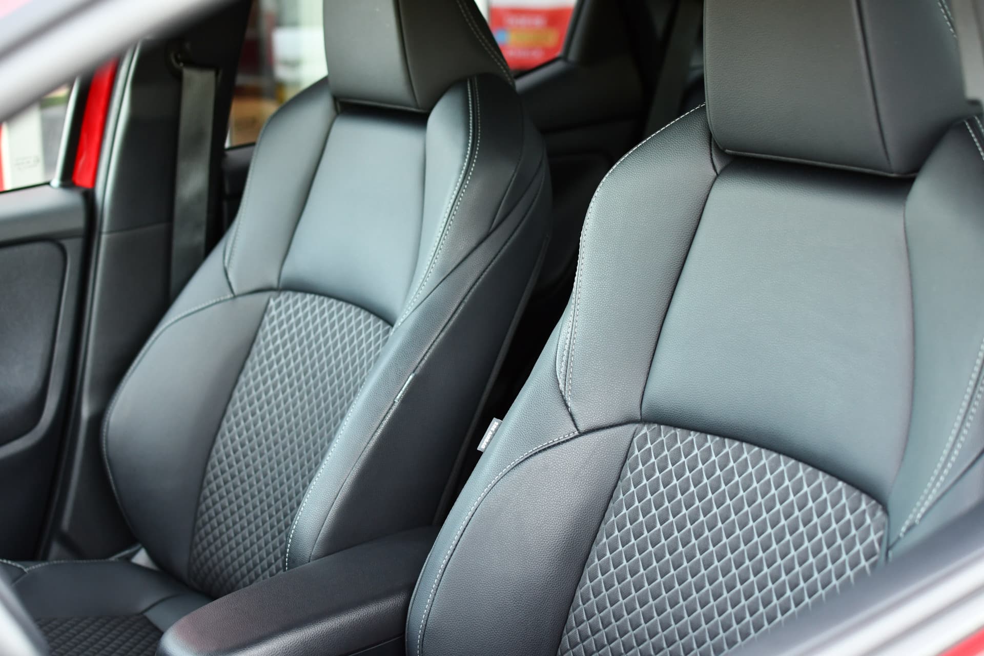 Toyota Yaris 1.5 Hybrid 130 Executive Automaat 130pk thumbnail 10