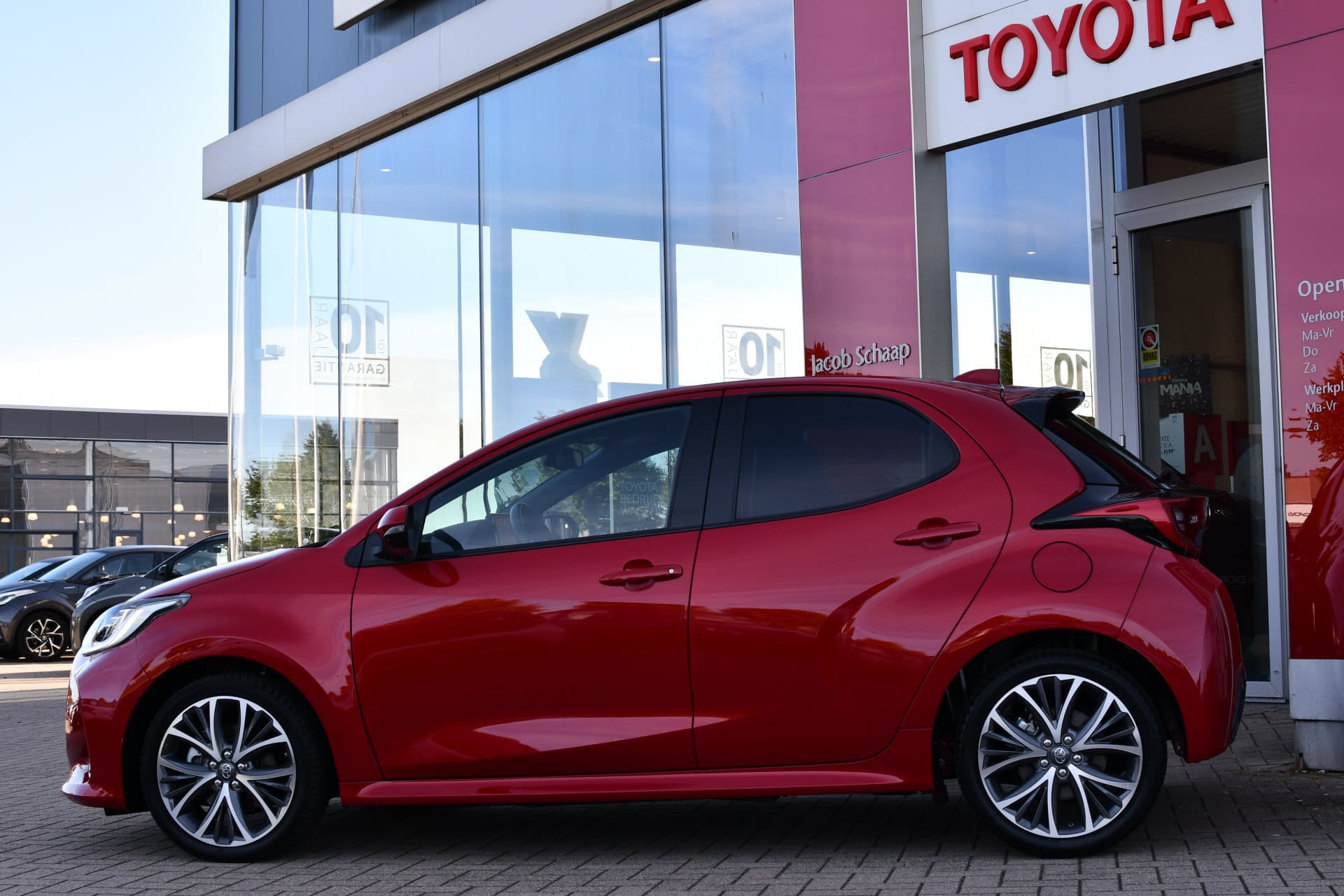 Toyota Yaris 1.5 Hybrid 130 Executive Automaat 130pk thumbnail 5