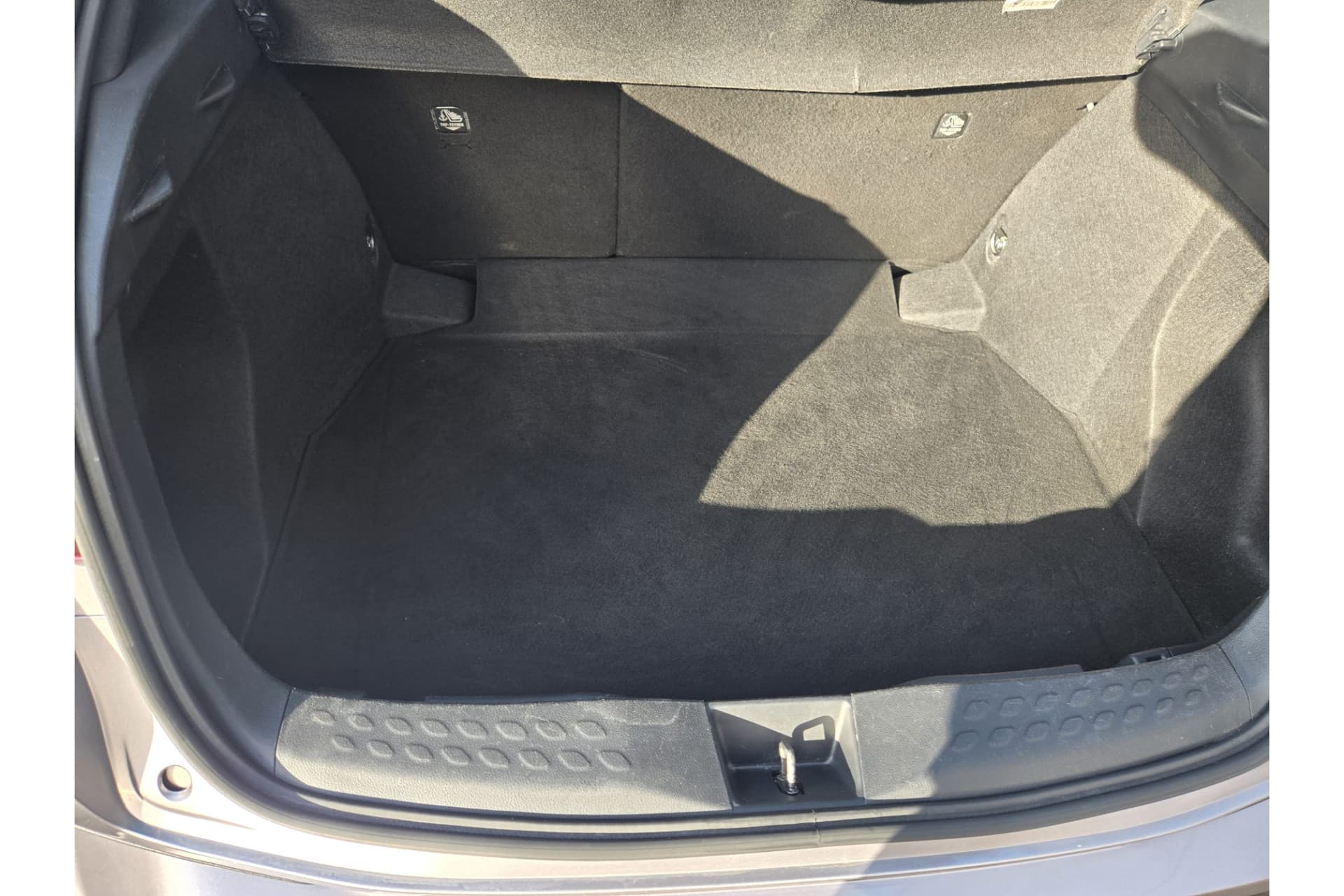 Toyota C-HR 1.8 Hybrid Dynamic thumbnail 18