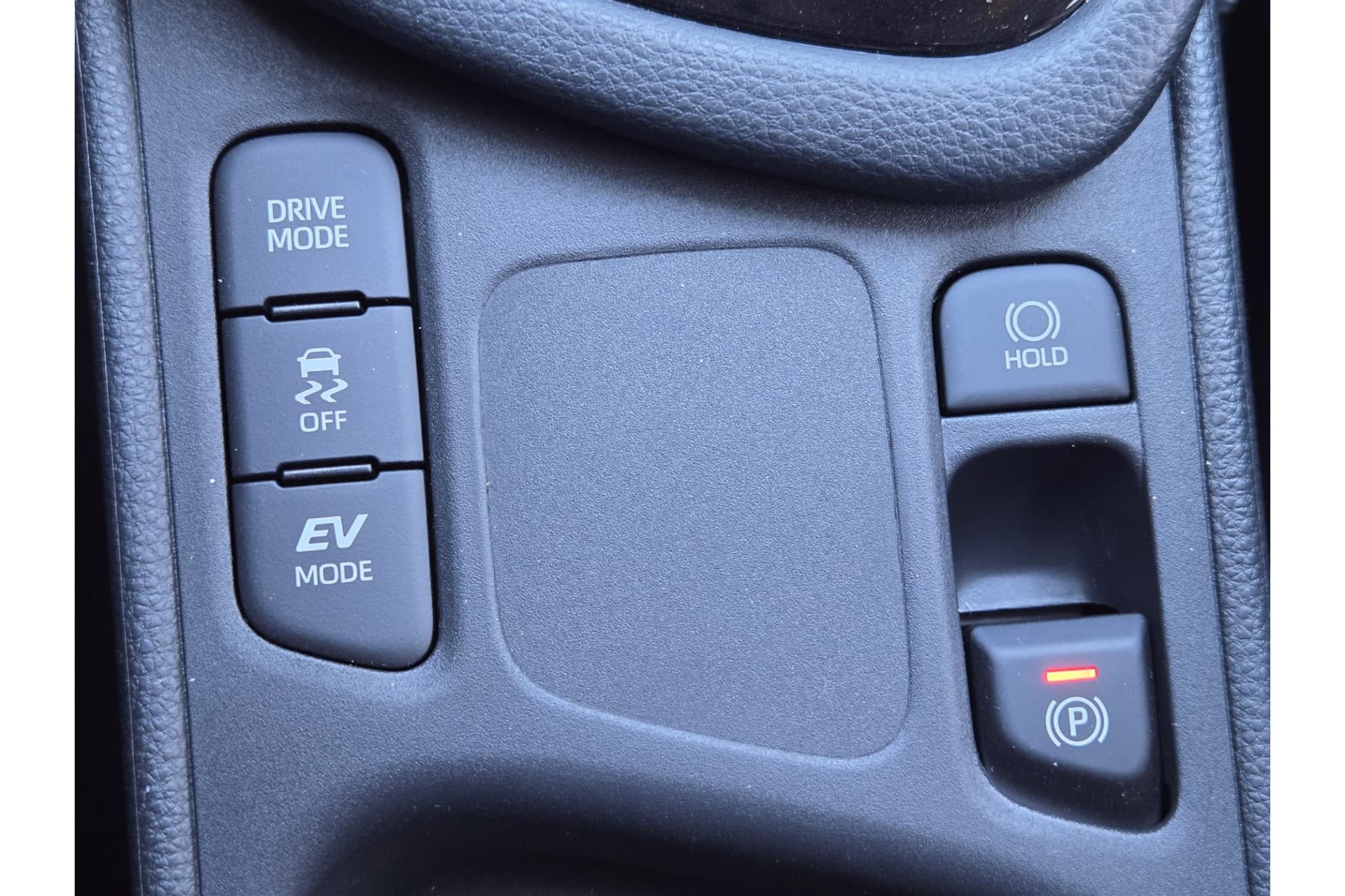 Toyota Yaris 1.5 Hybrid 115 First Edition Demonstratie Auto ! thumbnail 16