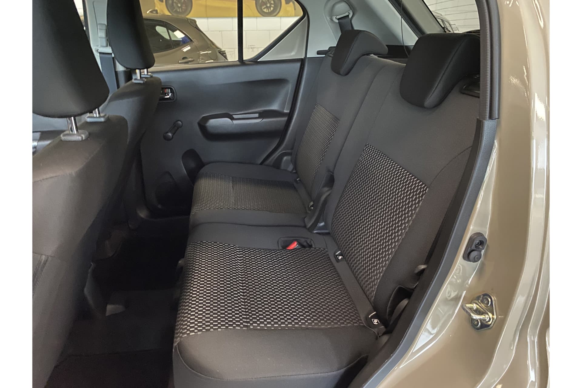 Suzuki Ignis 1.2 Smart Hybrid Select thumbnail 13