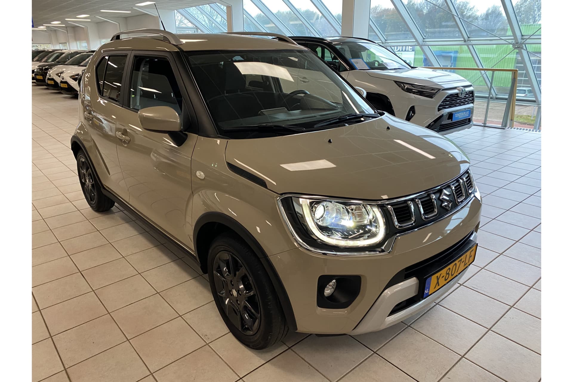 Suzuki Ignis 1.2 Smart Hybrid Select thumbnail 6