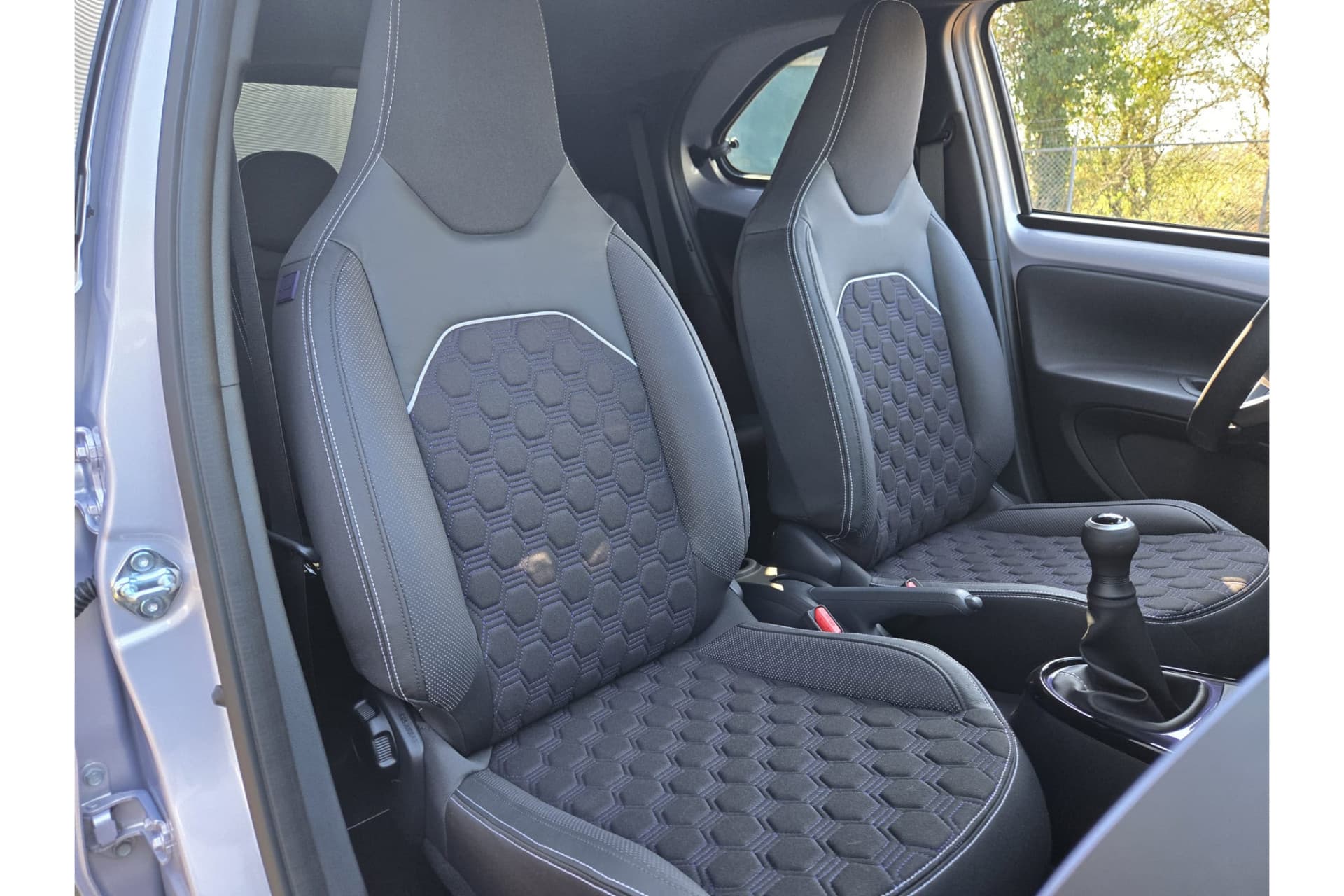 Toyota Aygo X 1.0 Vvt-I Mt Jbl, Nieuw Op Voorraad thumbnail 13