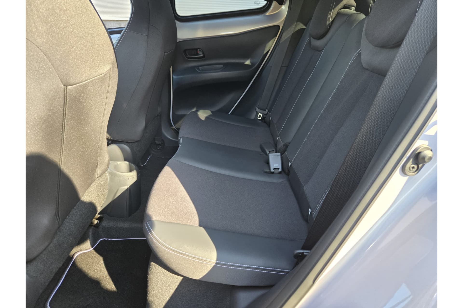 Toyota Aygo X 1.0 Vvt-I Mt Jbl, Nieuw Op Voorraad thumbnail 9