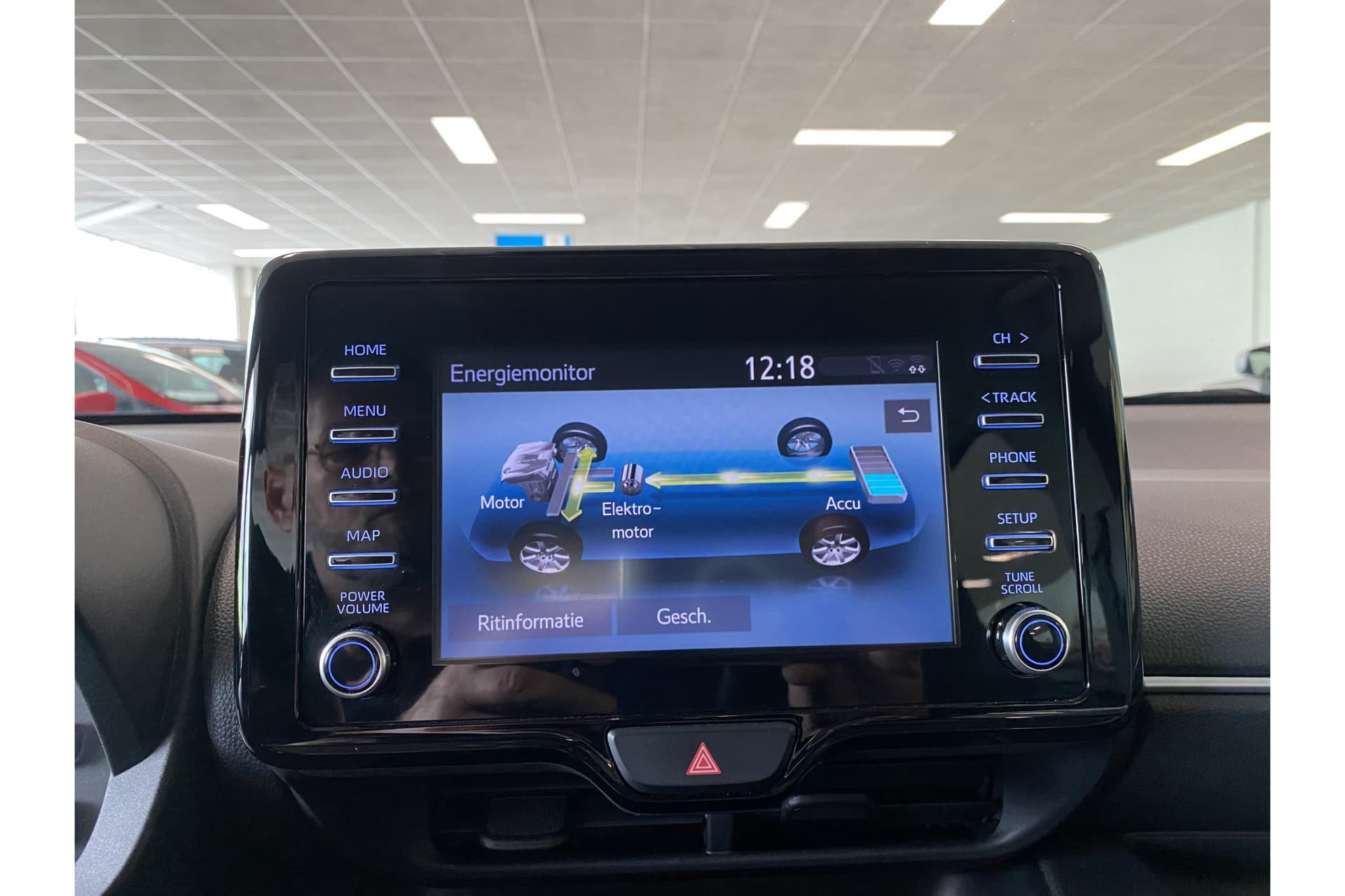 Toyota Yaris 1.5 Hybrid Active thumbnail 26