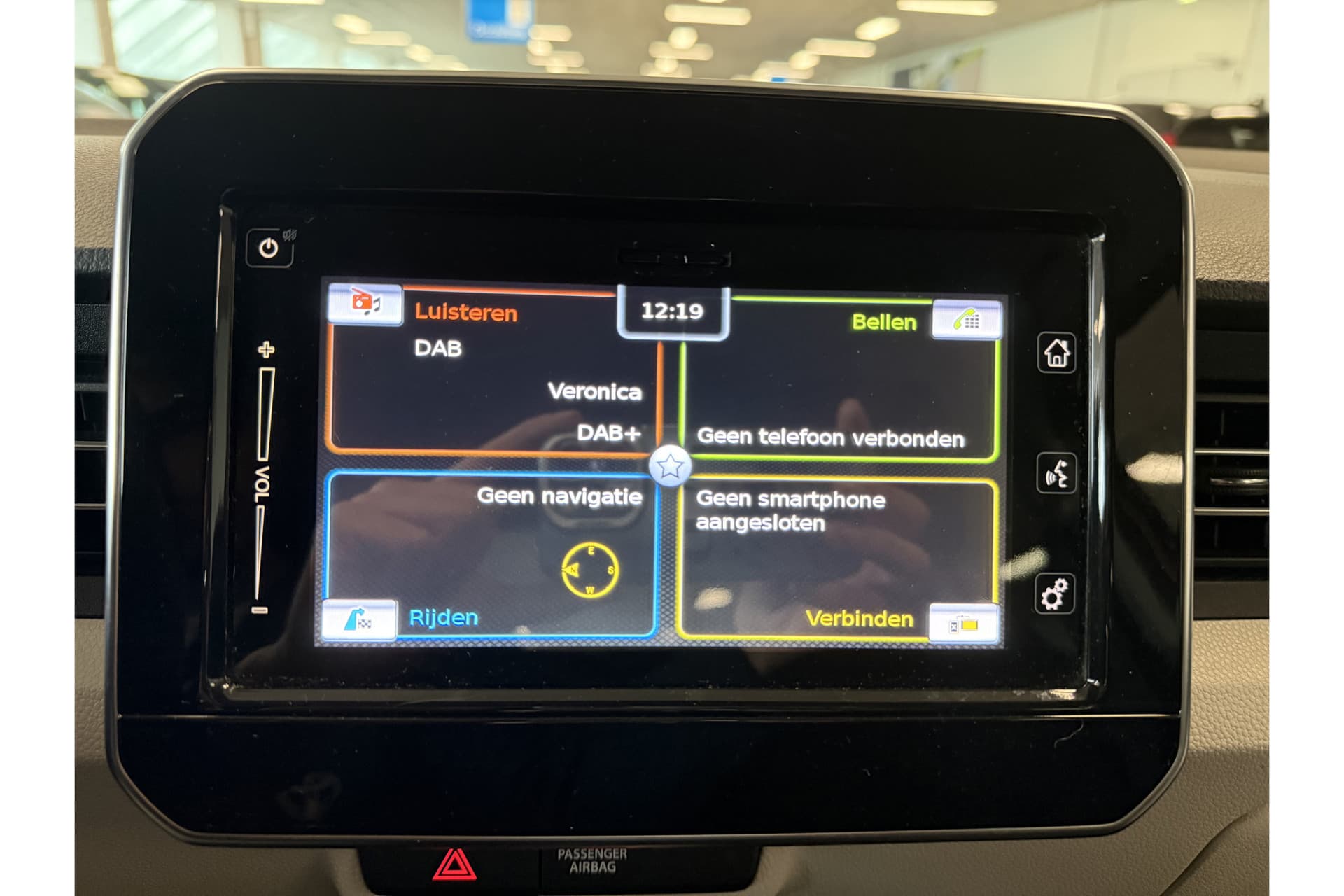 Suzuki Ignis 1.2 Stijl Smart Hybrid thumbnail 23