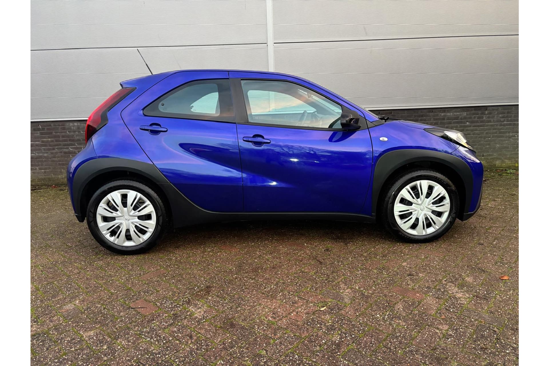 Toyota Aygo X 1.0 Vvt-I Mt Play thumbnail 13