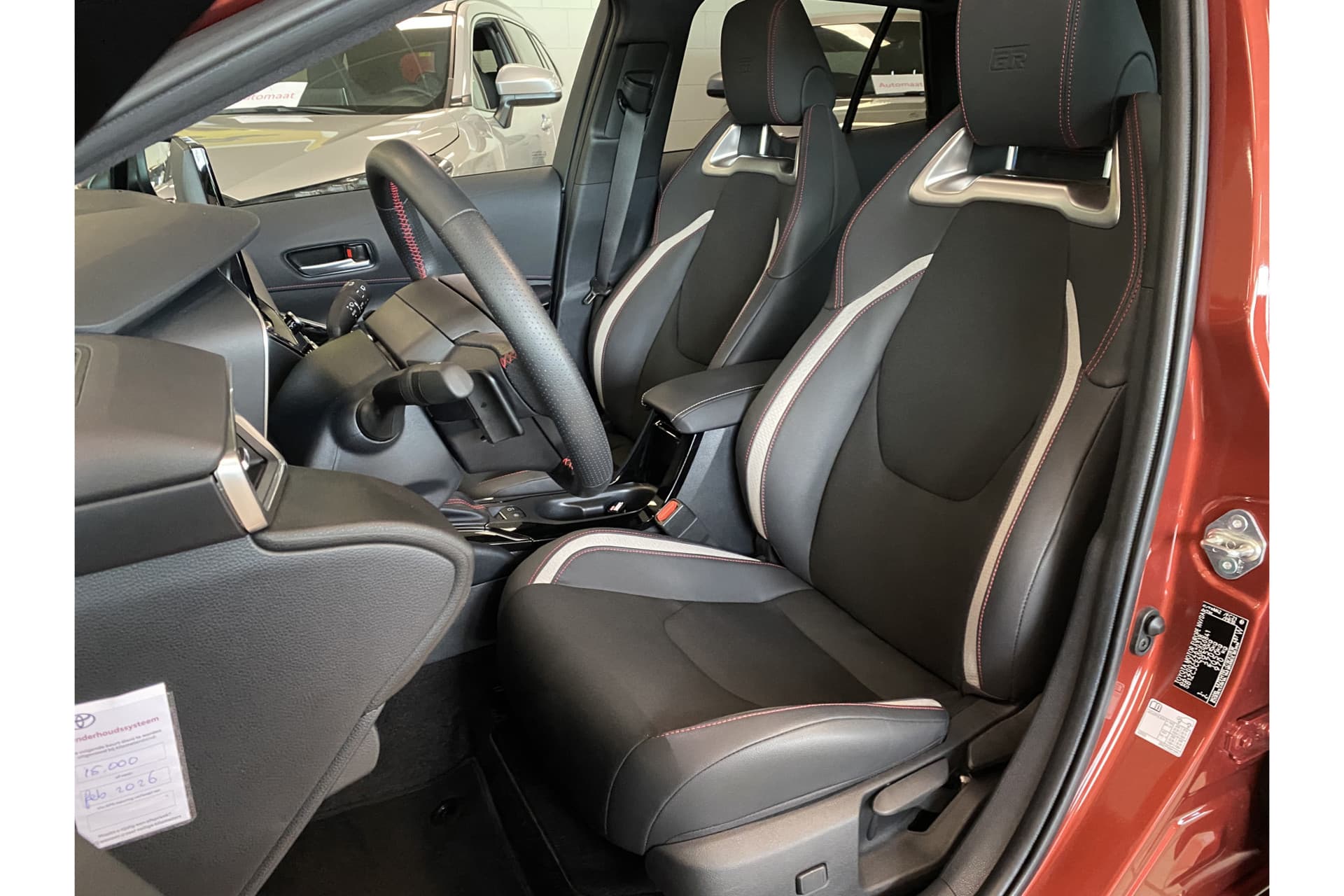 Toyota Corolla Touring Sports Hybrid 180 Gr Sport thumbnail 13