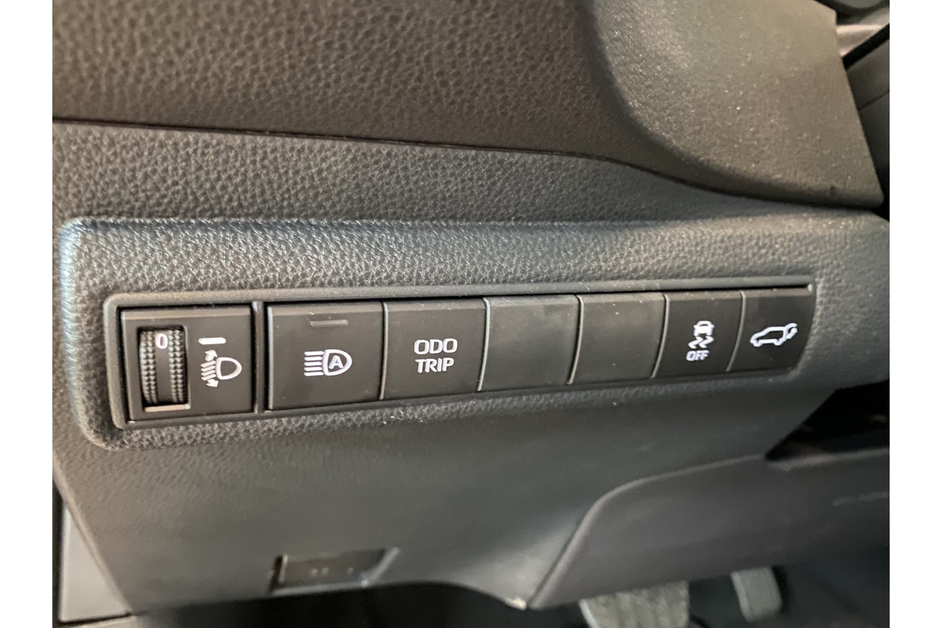 Toyota Corolla Touring Sports Hybrid 180 Gr Sport thumbnail 22