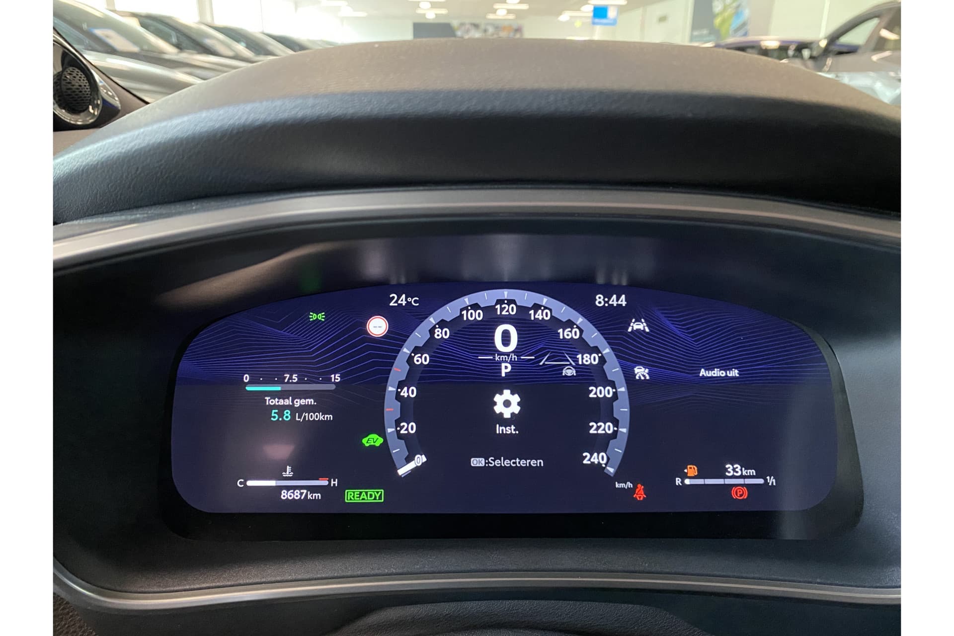 Toyota Corolla Touring Sports Hybrid 180 Gr Sport thumbnail 27