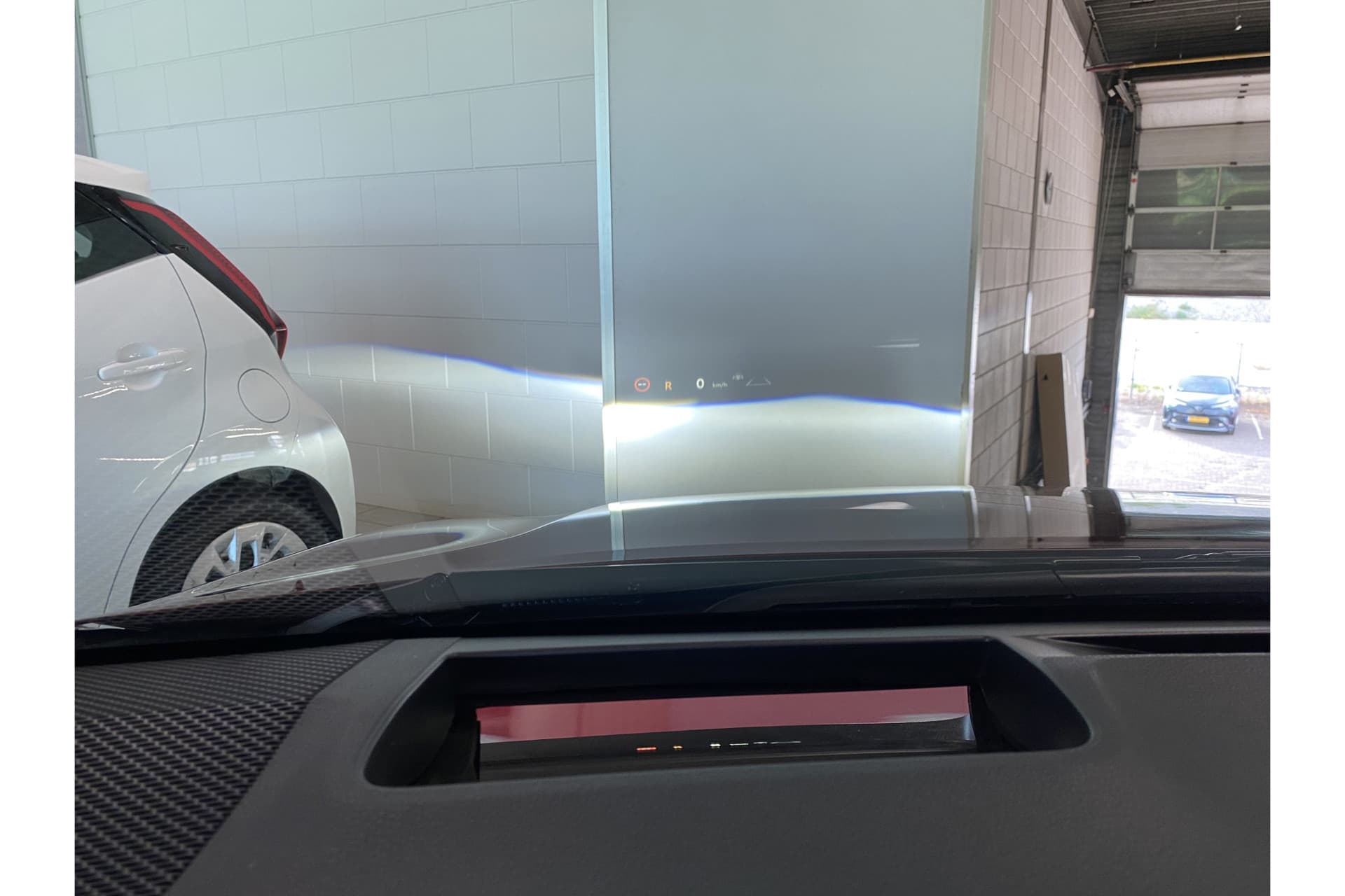 Toyota Corolla Touring Sports Hybrid 180 Gr Sport thumbnail 40