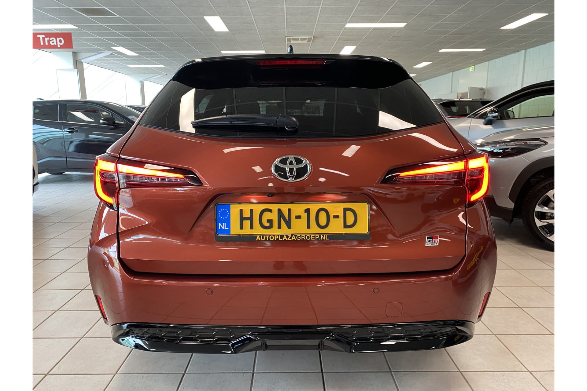 Toyota Corolla Touring Sports Hybrid 180 Gr Sport thumbnail 5