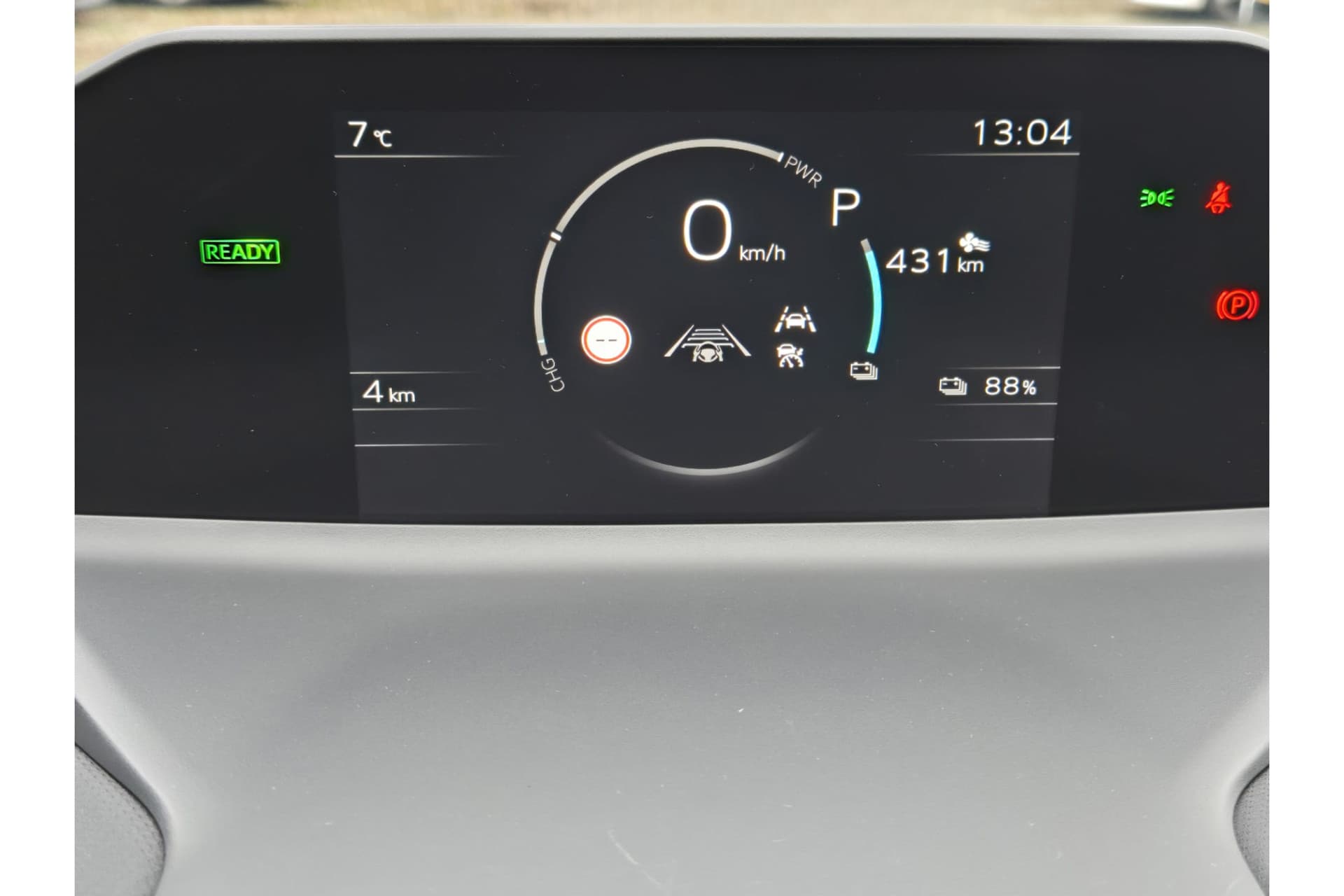 Toyota BZ4X Executive 73 Kwh Demonstratie Auto ! thumbnail 3