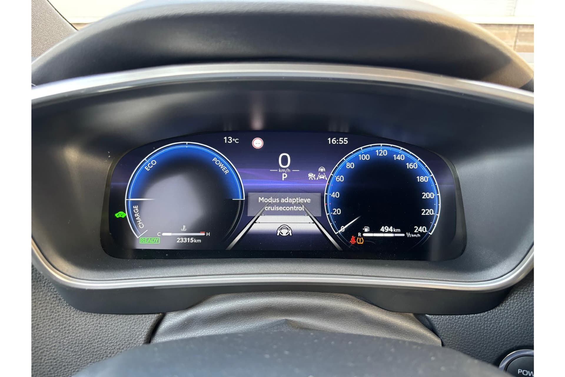 Toyota Corolla Touring Sports Hybrid 140 Dynamic thumbnail 3